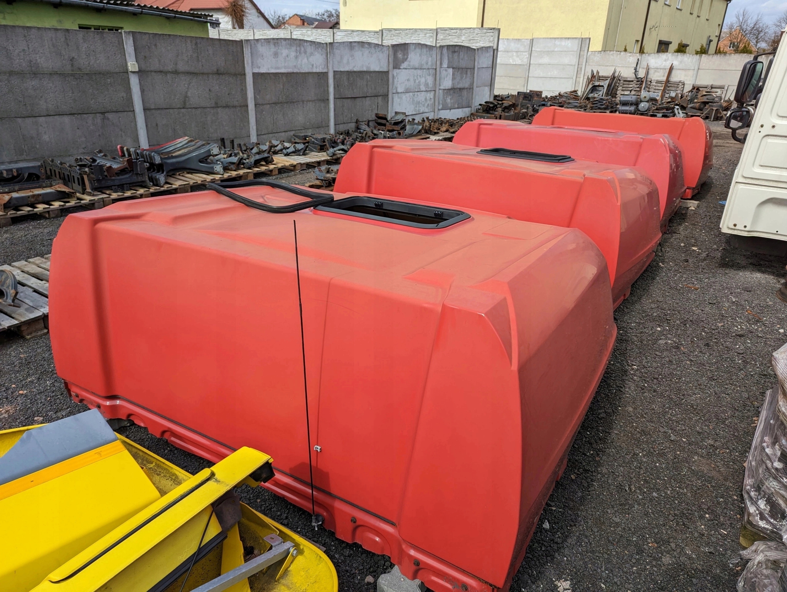 GLOB DACH ZBUDOWA DAF XF 105 SSC - obrazek 4