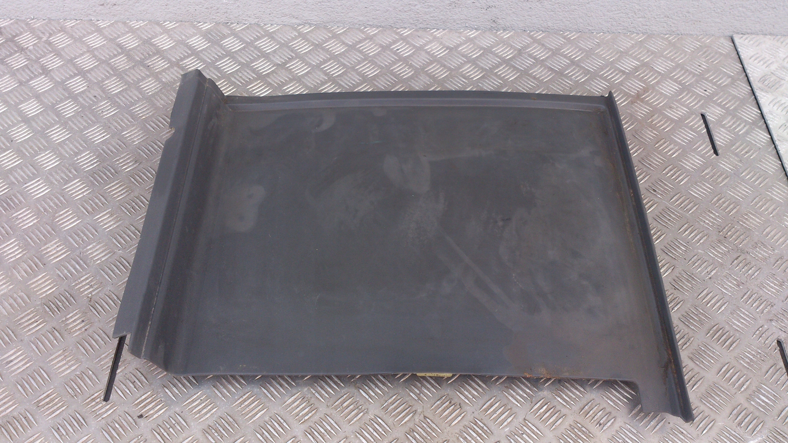 WYKŁADZINA WYGŁUSZENIE GUMA SCHOWKA SCANIA R S - obrazek 2