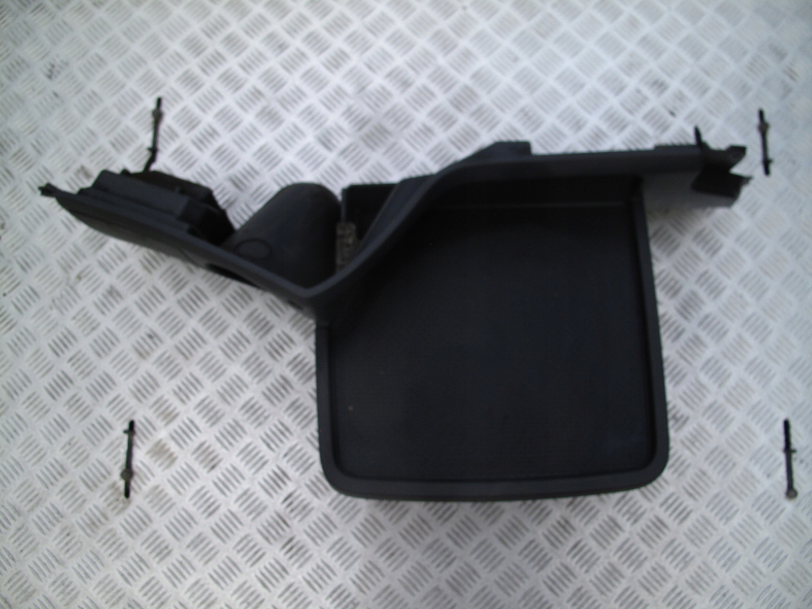 SZUFLADA SCHOWEK KOKPITU SCANIA R - obrazek 2