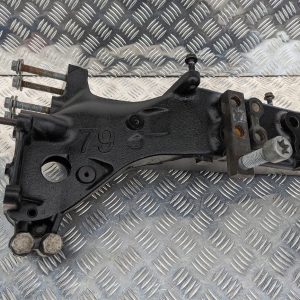 WSPORNIK BAZOWY SCANIA P NTG PRAWA STRONA