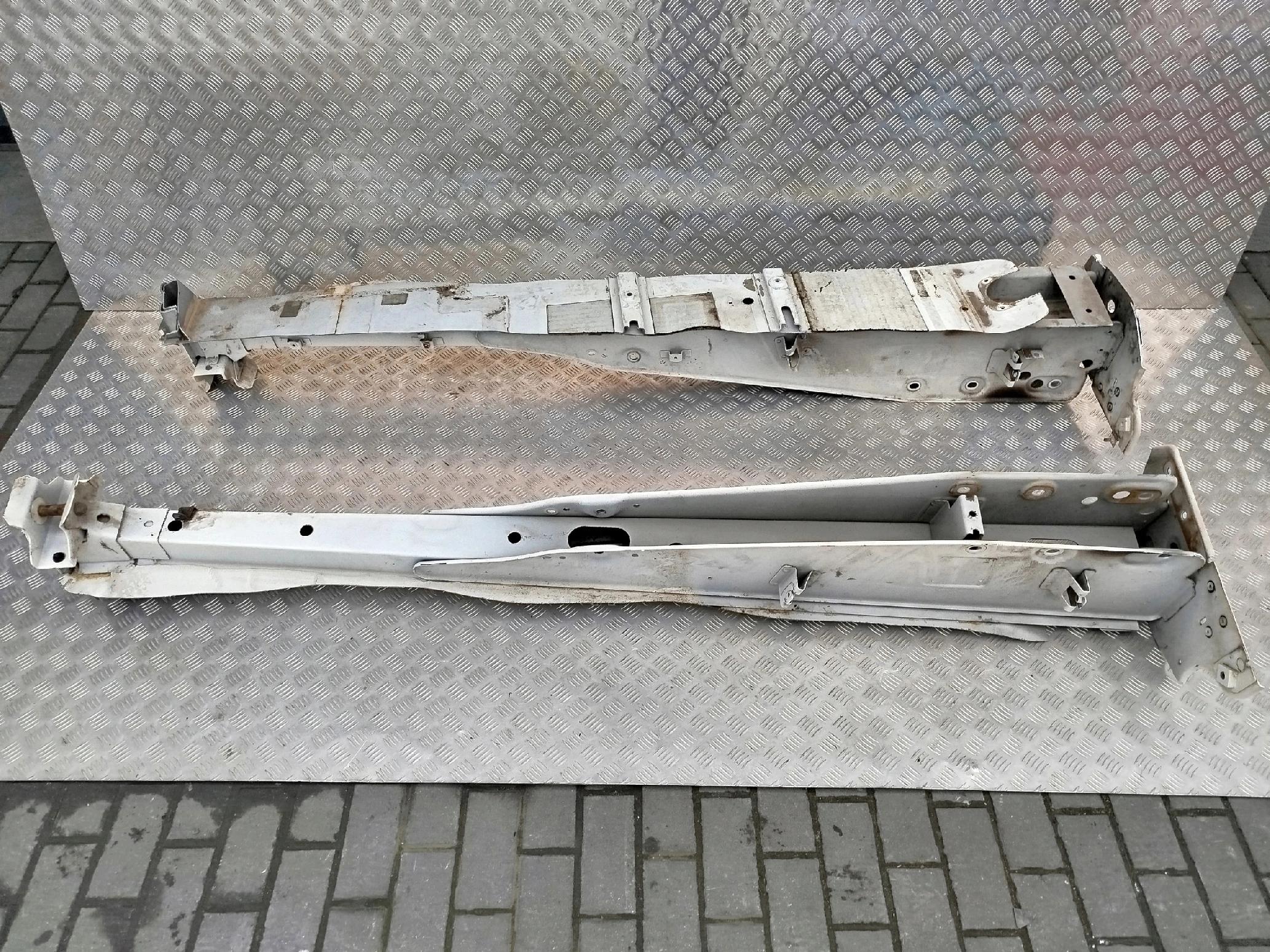 PODŁUŻNICA DAF XF 106