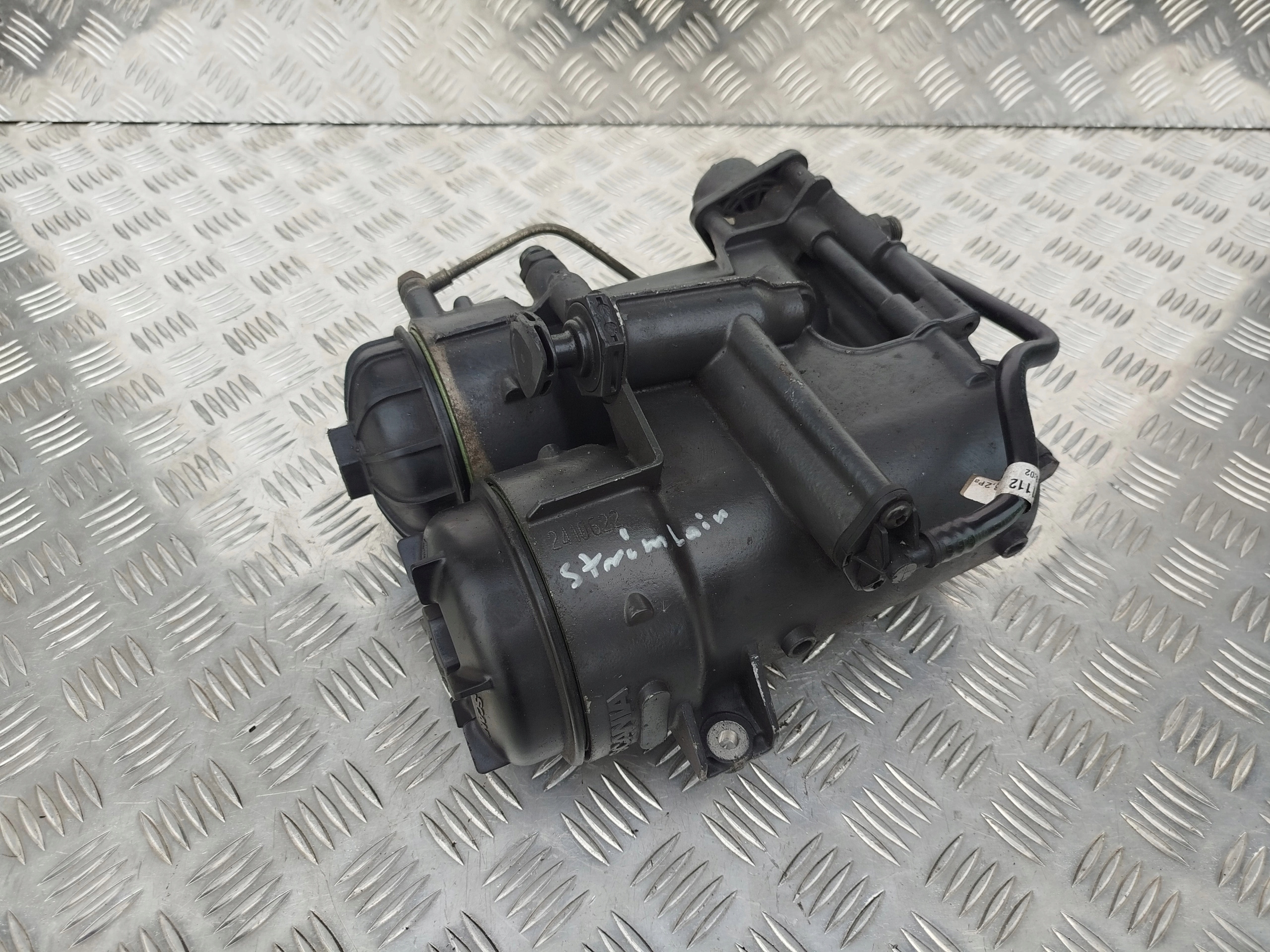 OBUDOWA FILTRA PALIWA SCANIA STREAMLINE - obrazek 3