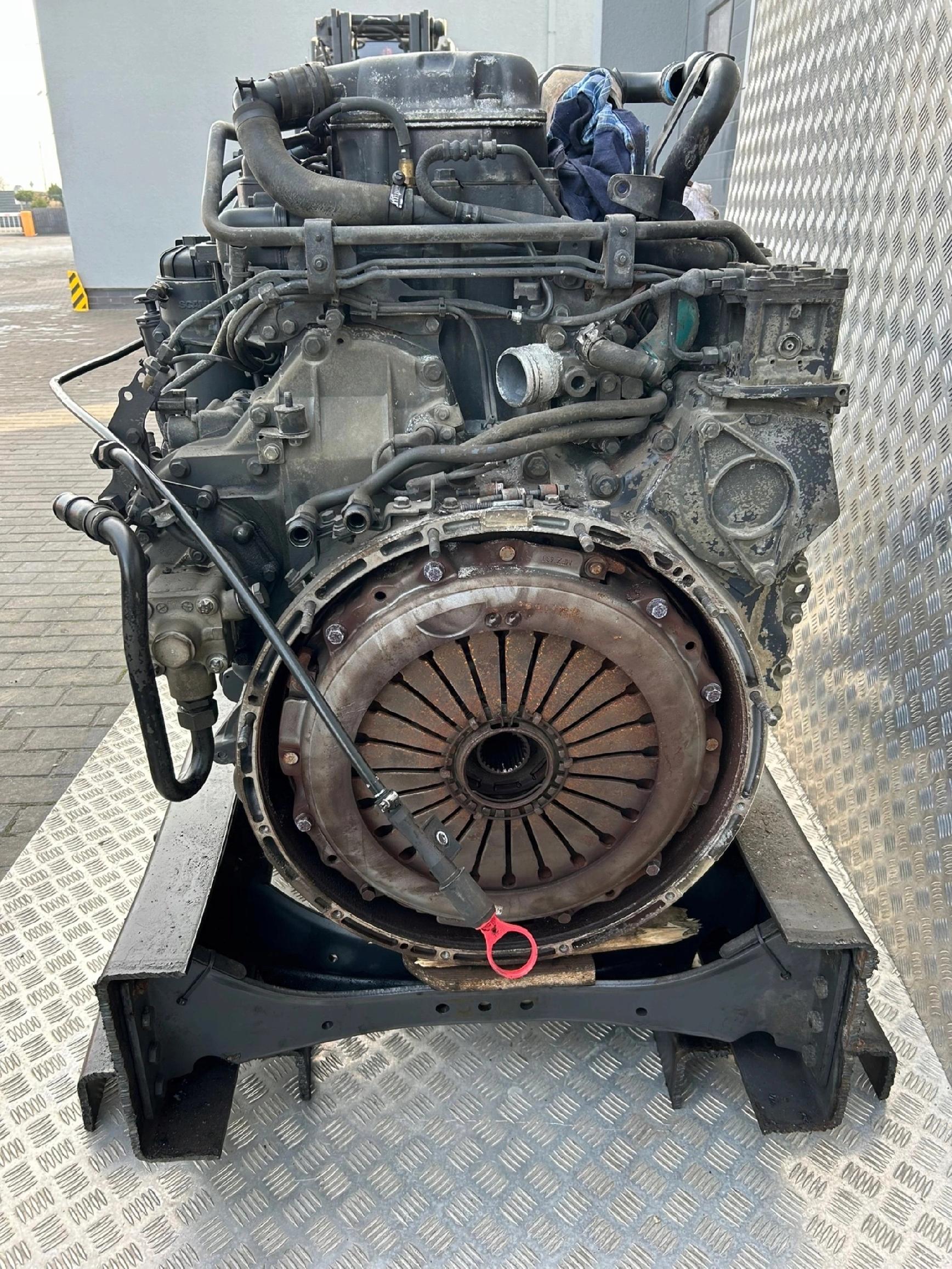 SILNIK SCANIA 450 490 EURO 6 DC 13125 Z EGR - obrazek 3