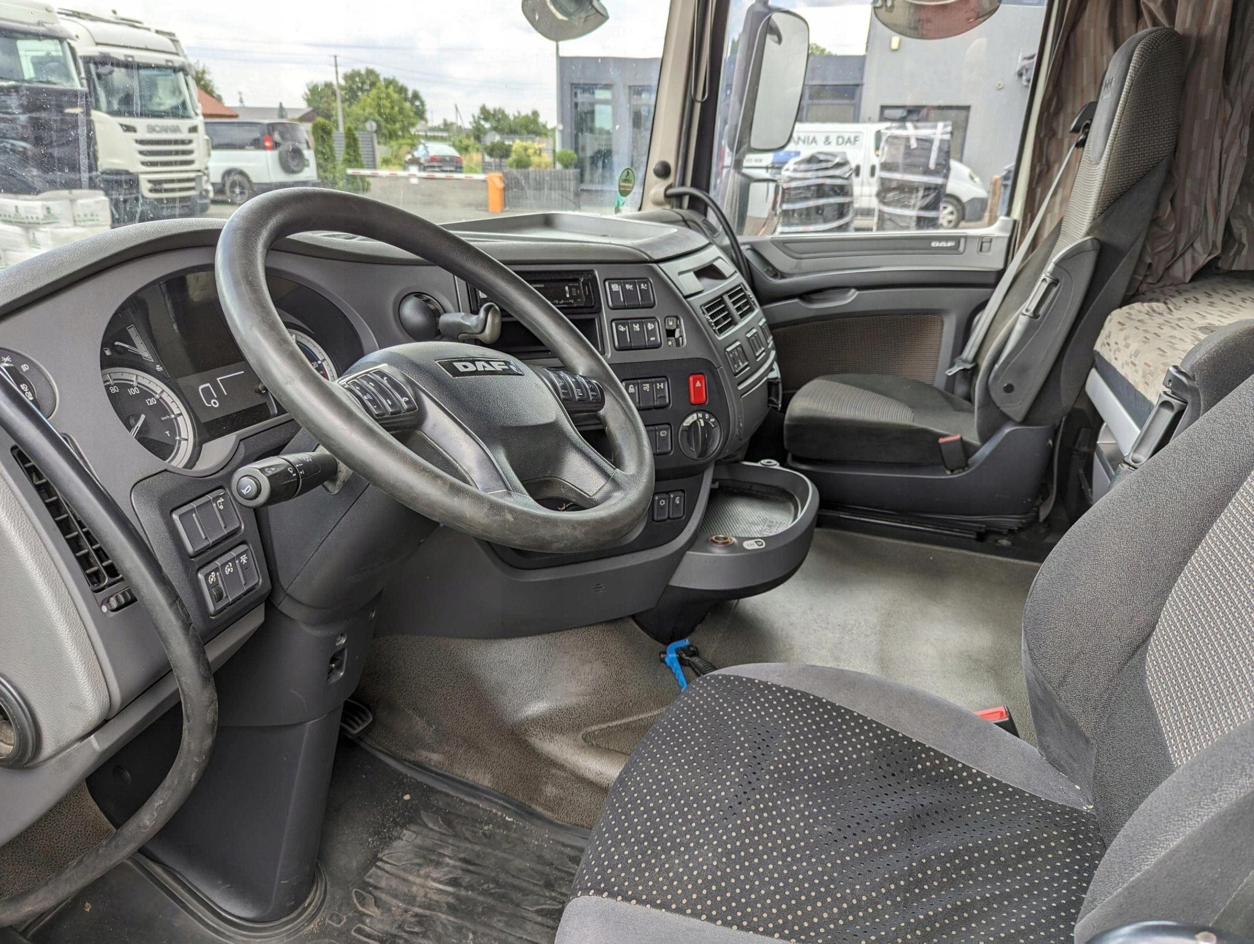 KABINA DAF XF 106 - obrazek 5