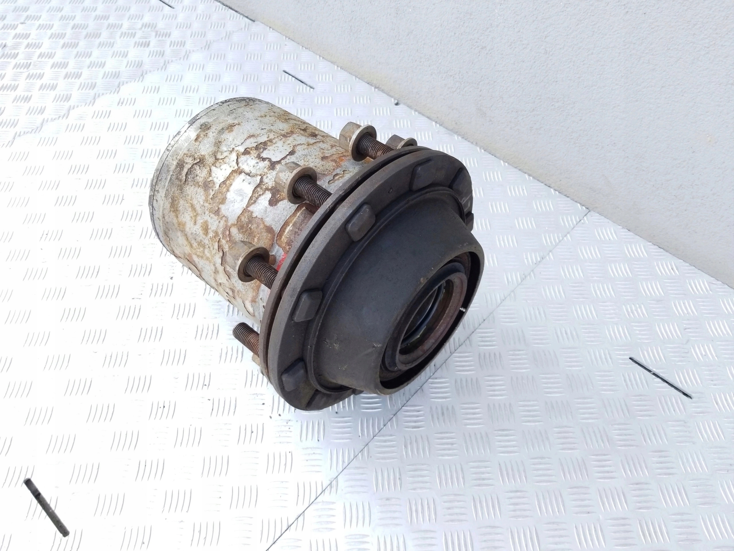 ZWOLNICA SCANIA 4 RP 832 - obrazek 2