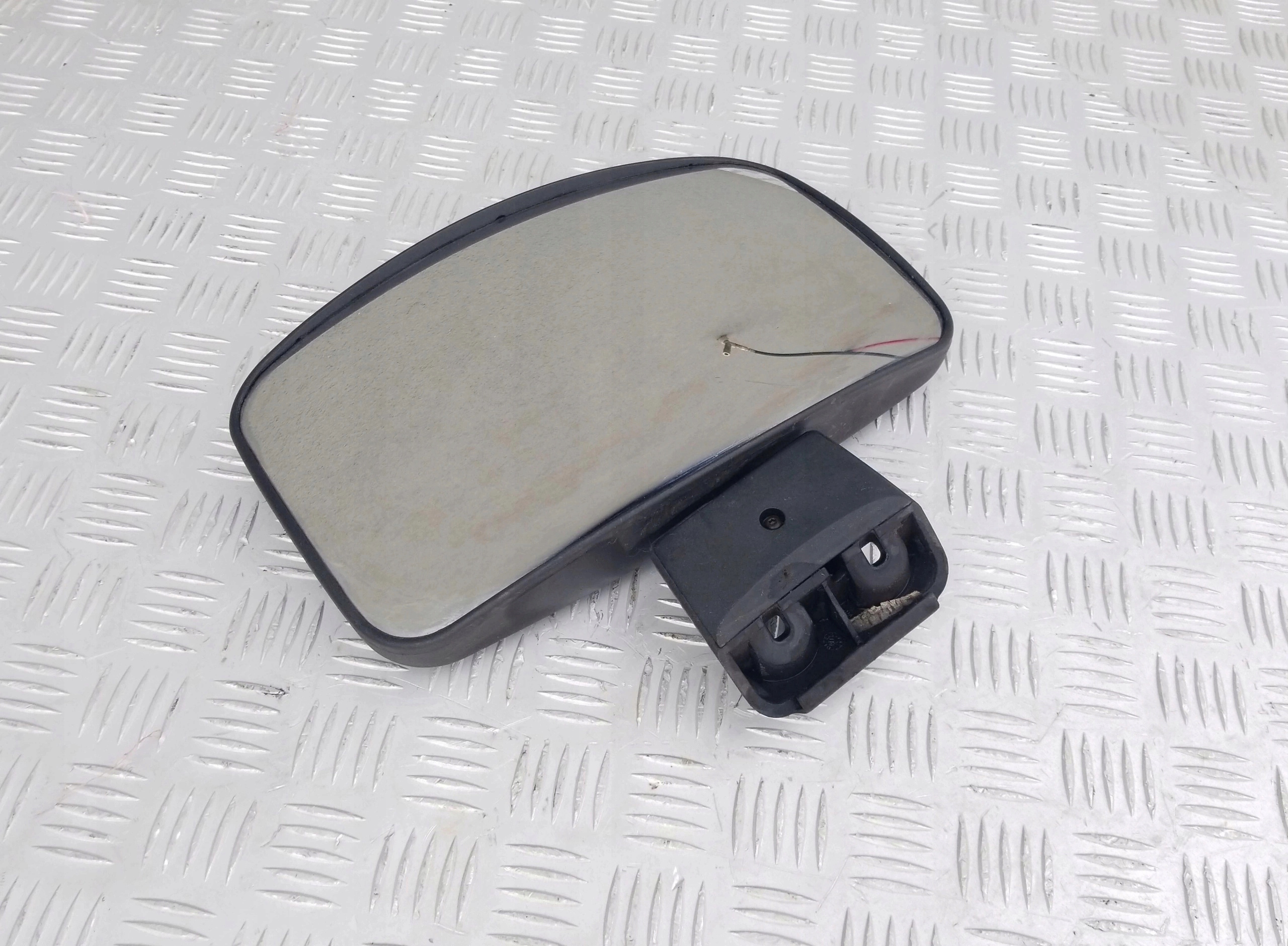 LUSTERKO RAMPOWE DAF XF 105 - obrazek 2