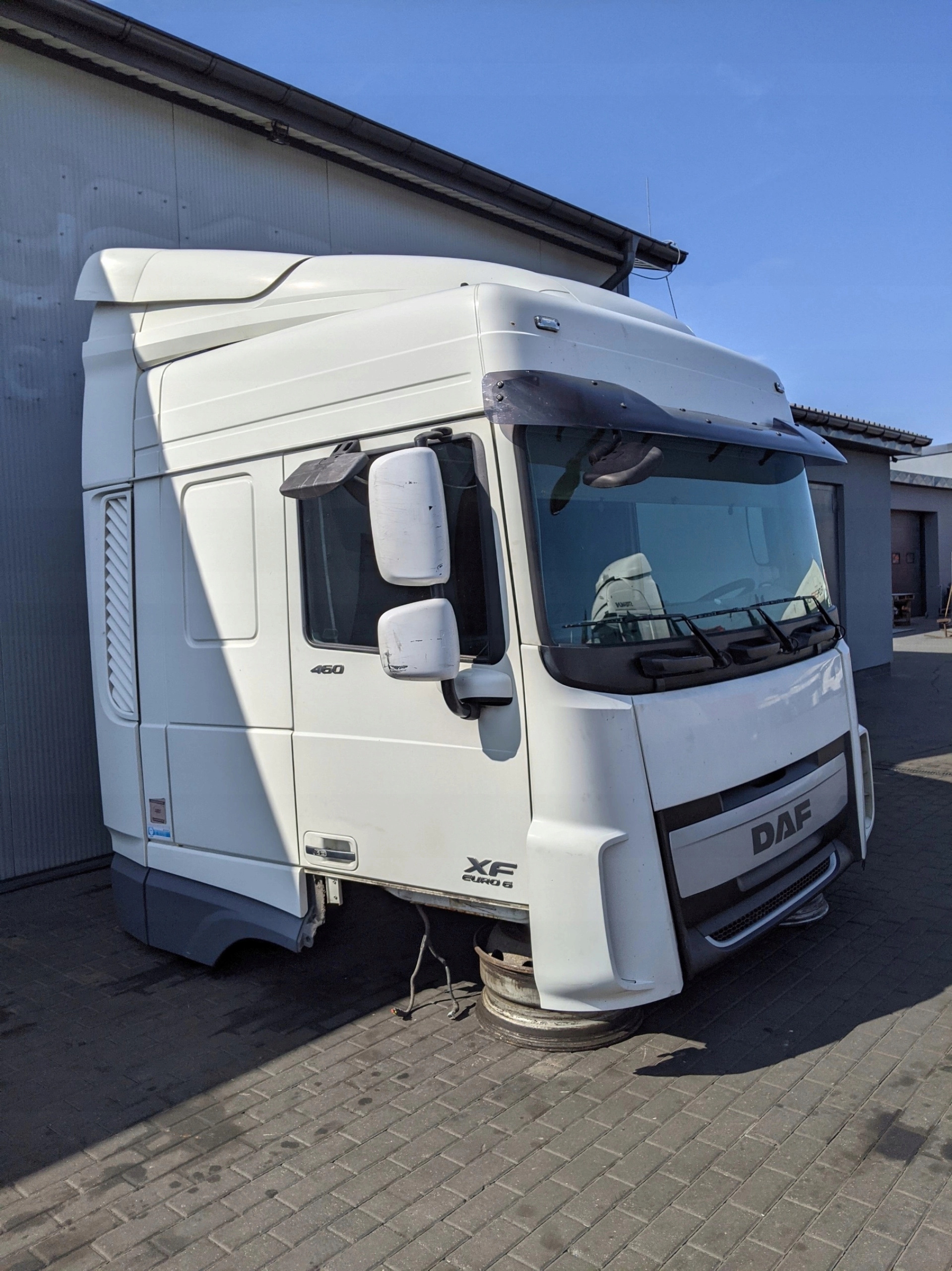 KABINA DAF XF 106 2014 ROK - obrazek 2