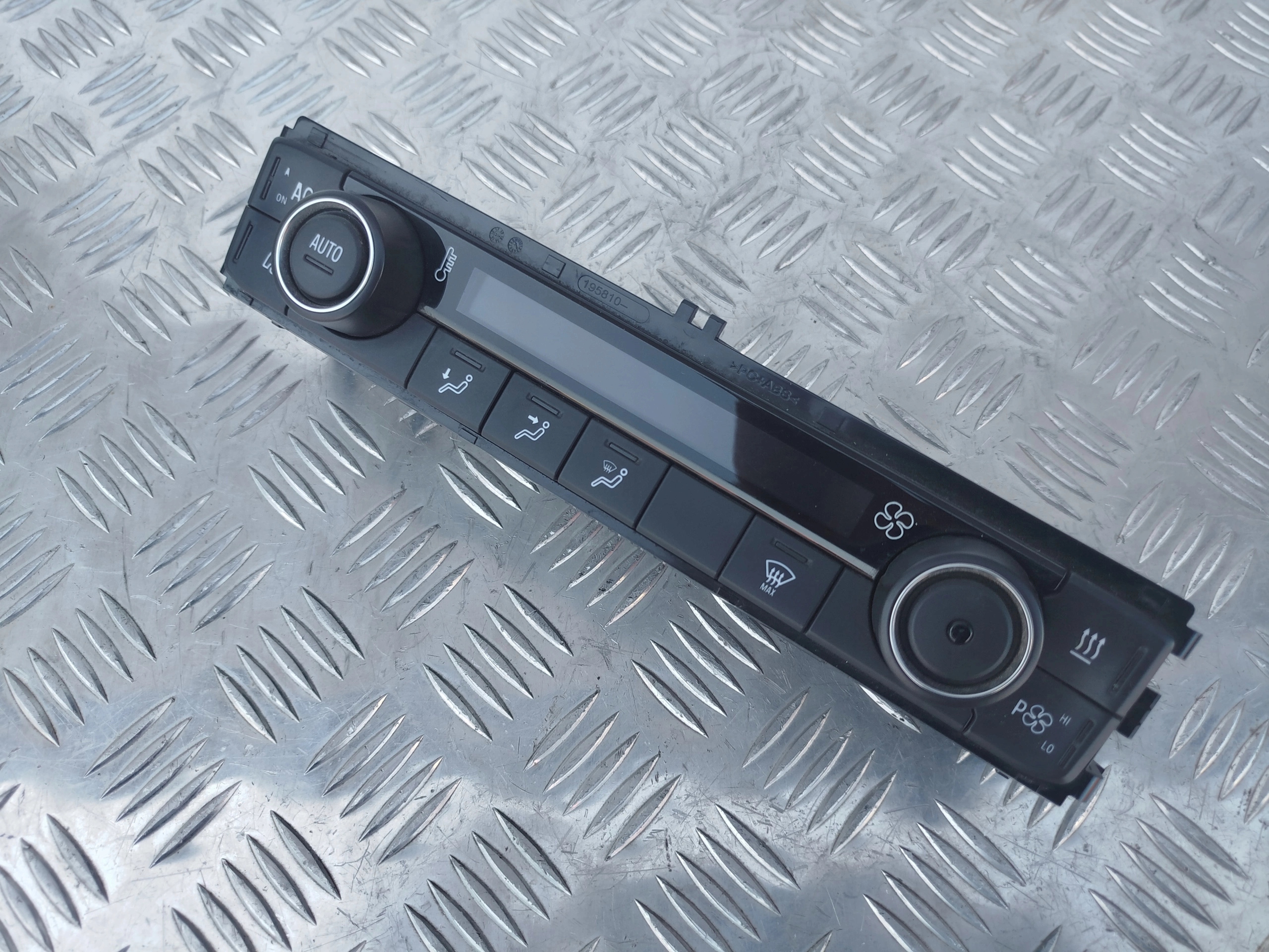 PANEL OGRZEWANIA KLIMATYZACJI SCANIA NTG - obrazek 3