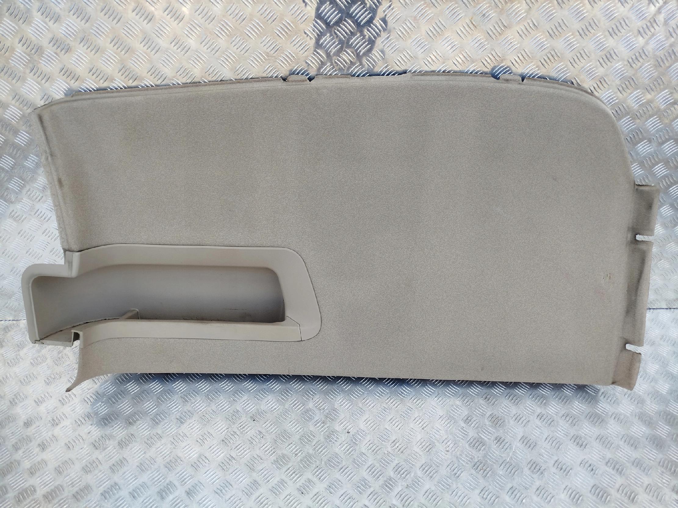 TAPICERKA GLOBU PRAWA SCANIA TOPLINE - obrazek 2