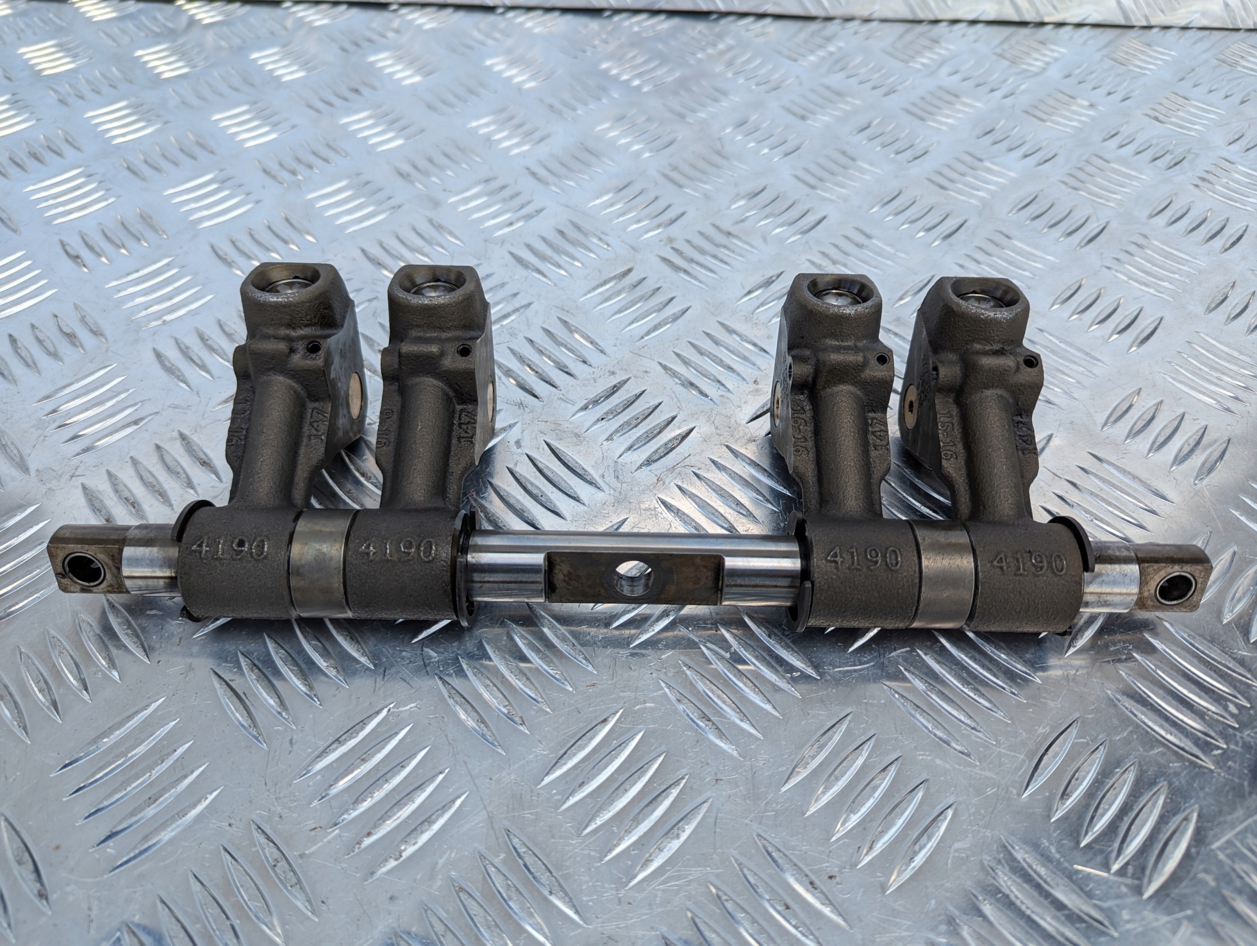 ROLKI POPYCHACZY SCANIA XPI EURO 5 - obrazek 4