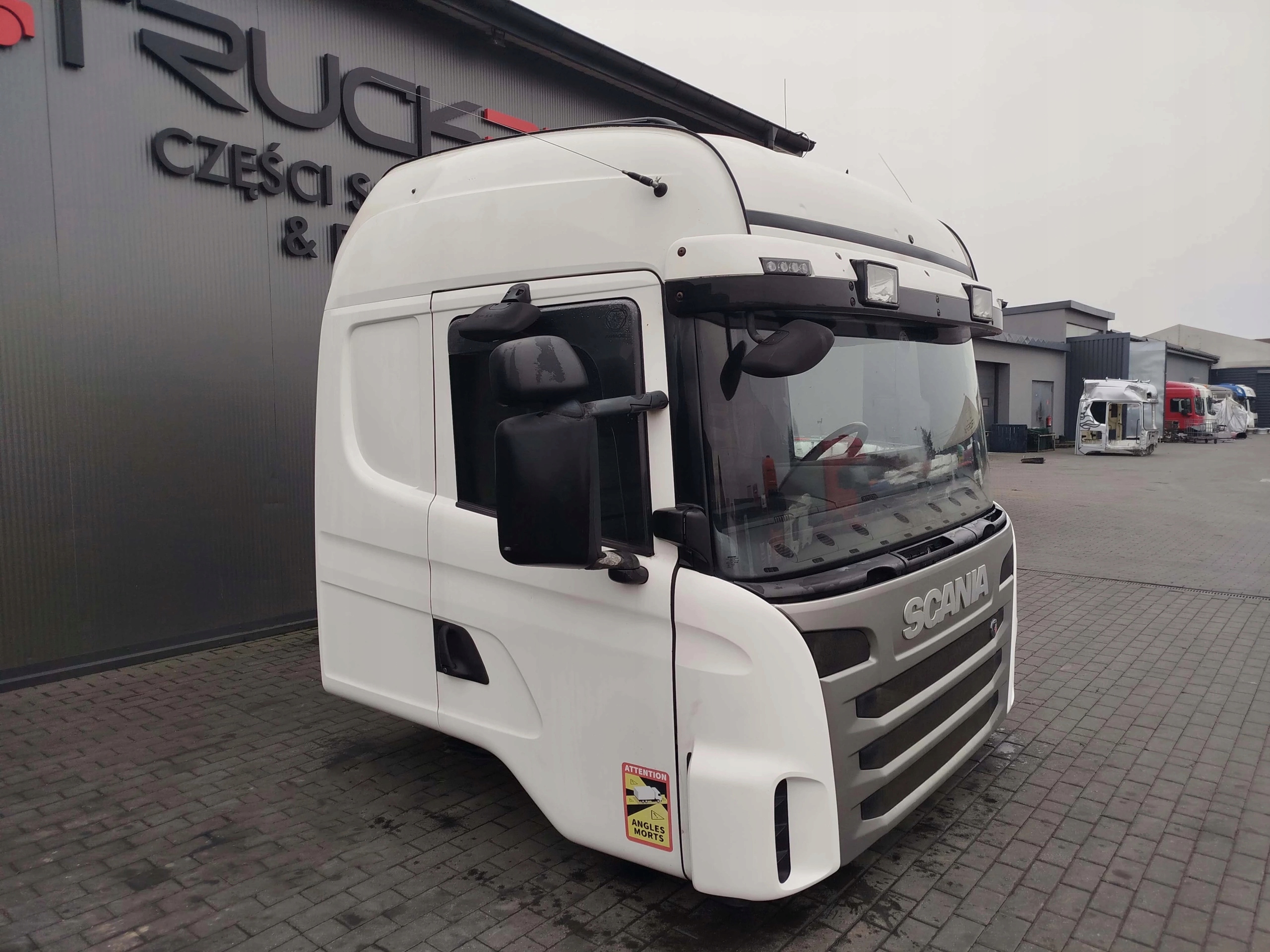 KABINA SCANIA R HPI HIGHLINE 2011 ROK - obrazek 2