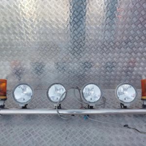 RURA ORUROWANIE DACHU Z HALOGENAMI I KOGUTAMI SCANIA TOPLINE