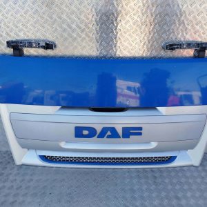 ATRAPA GÓRNA MASKA DAF XF 106