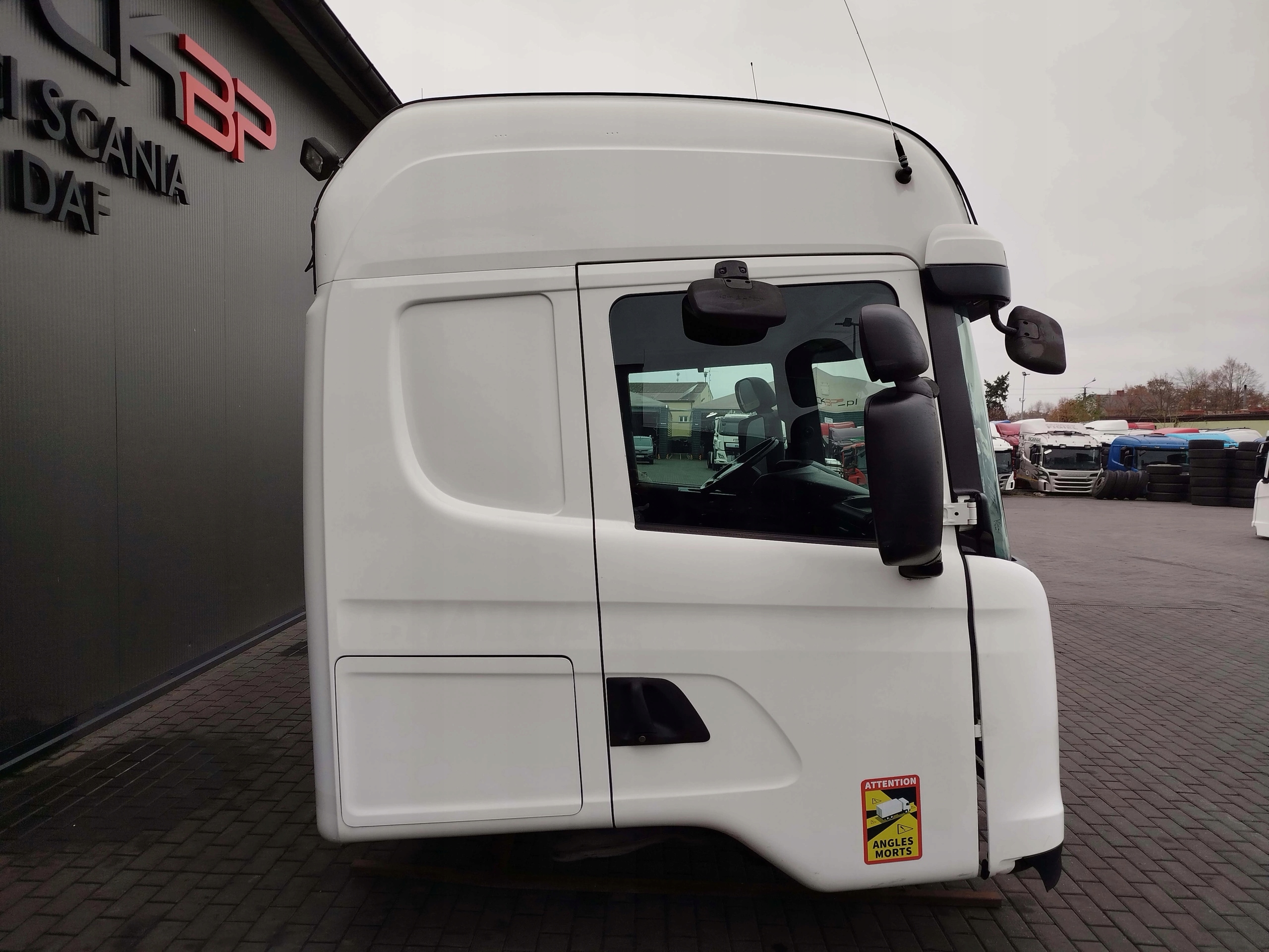 KABINA SCANIA R STREAMLINE - obrazek 3