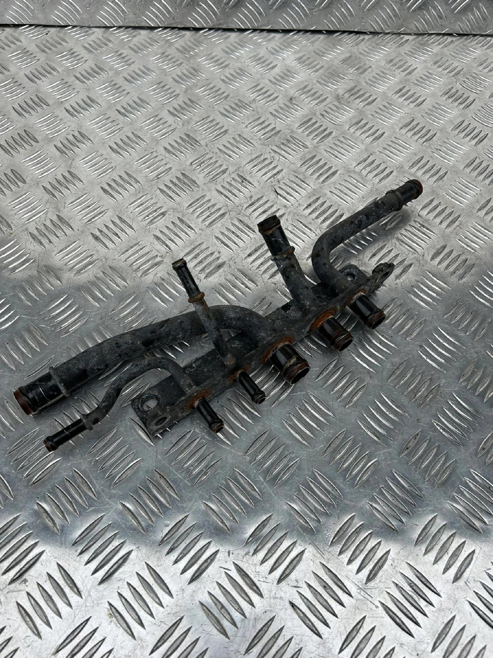 ROZDZIELACZ WODY SCANIA R NTG