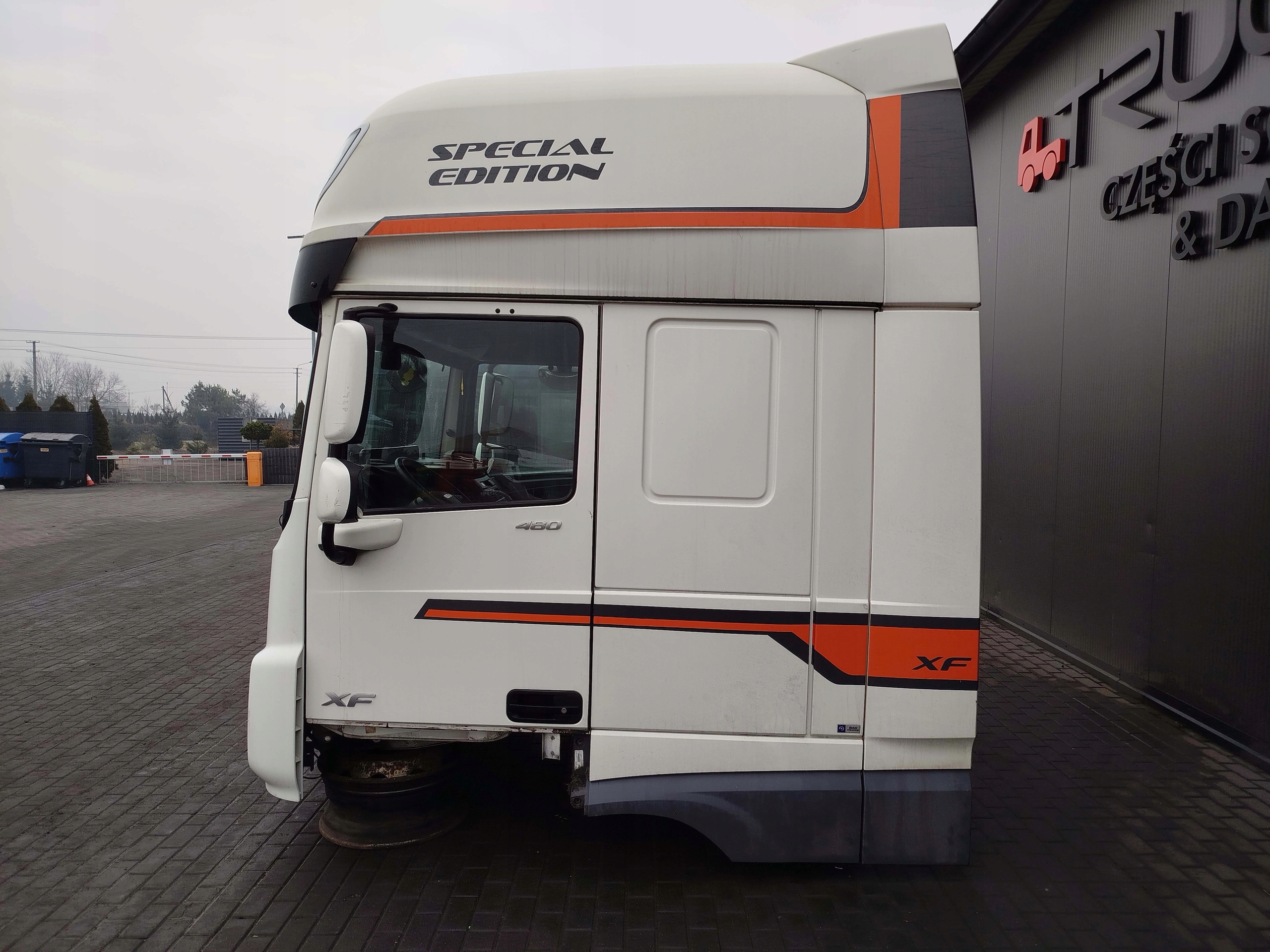 KABINA SSC SPACE CAB DAF XF 106 LIFT - obrazek 6