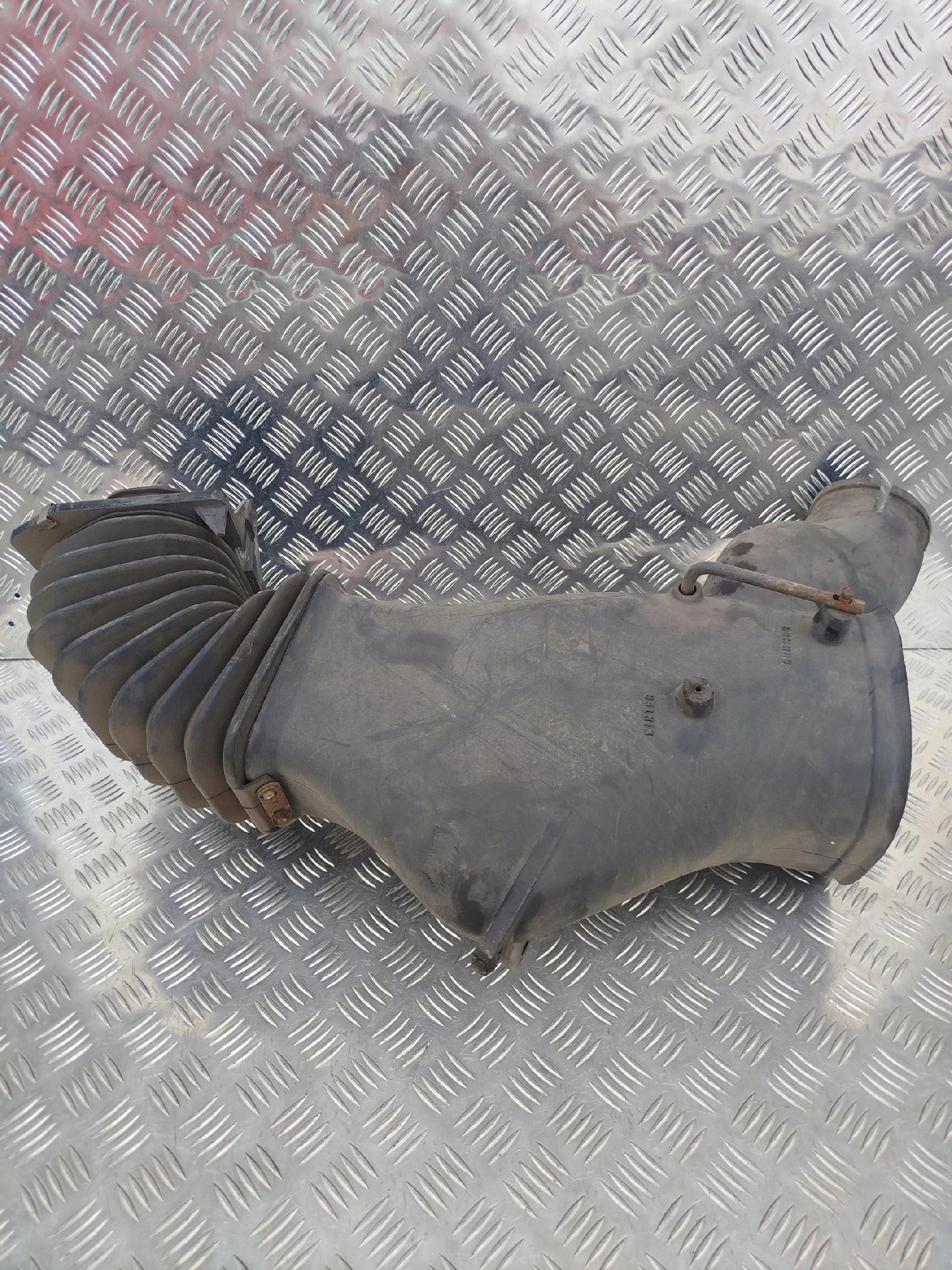 RURA WLOT DOLOT FILTRA POWIETRZA KOMIN SCANIA 4 - obrazek 3