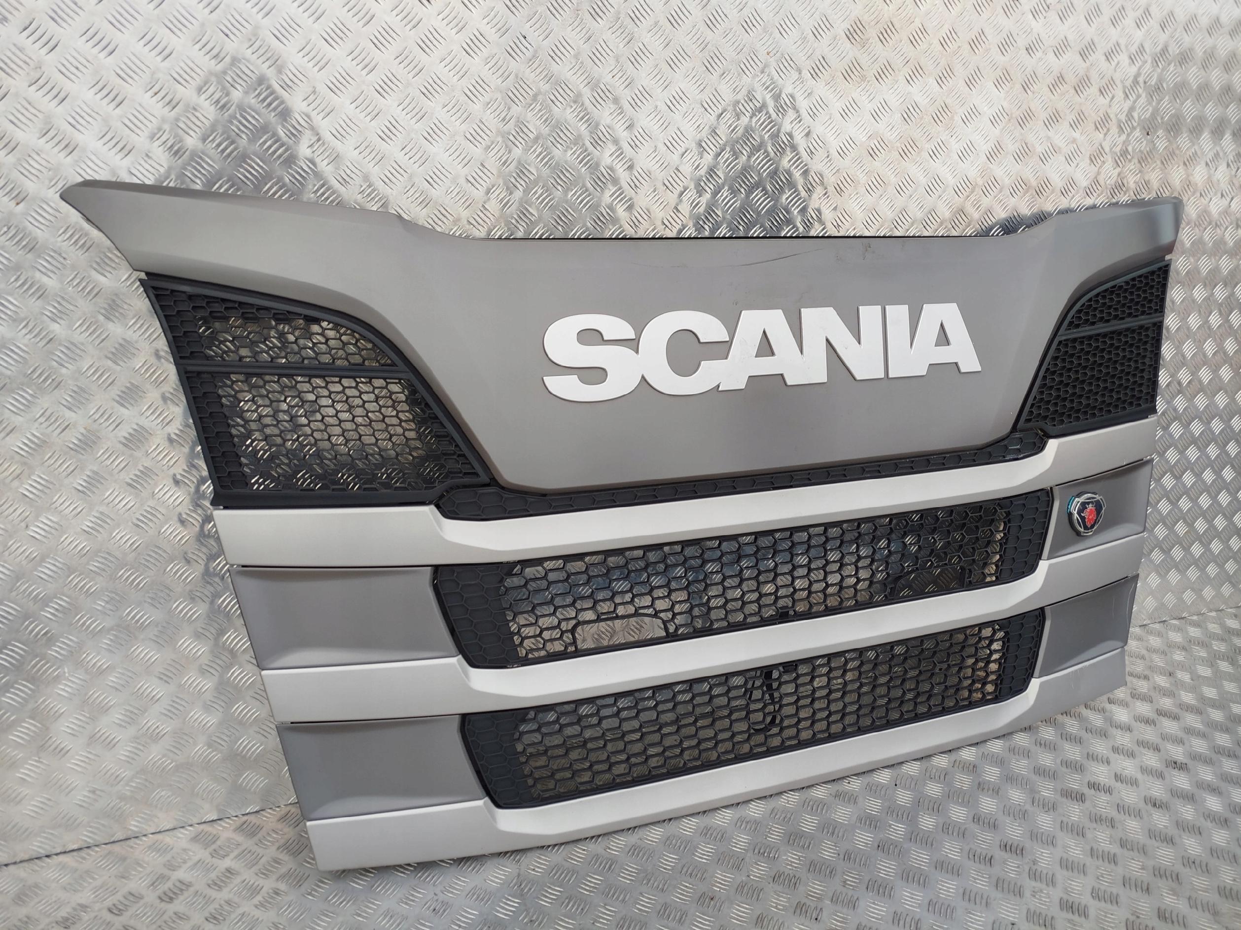 ATRAPA GÓRNA SCANIA R NTG KABINA - obrazek 3