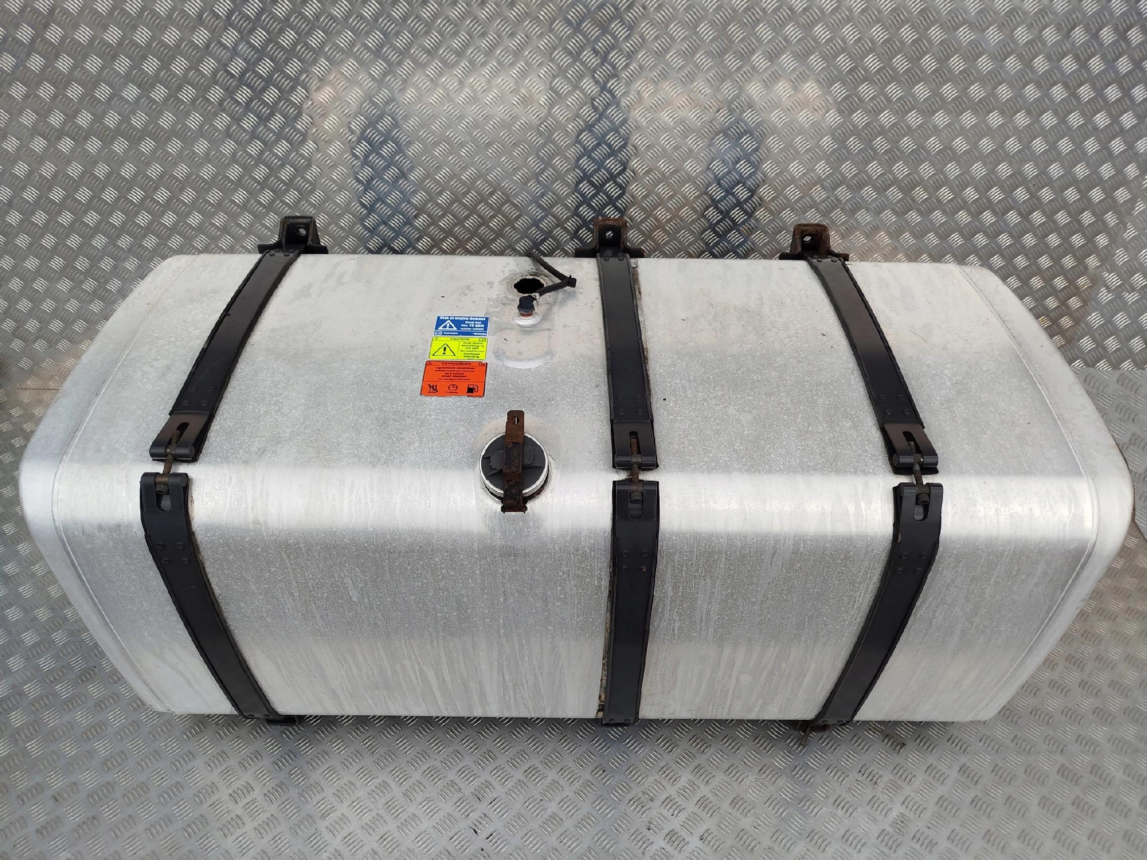 ZBIORNIK PALIWA SCANIA 600L - obrazek 4