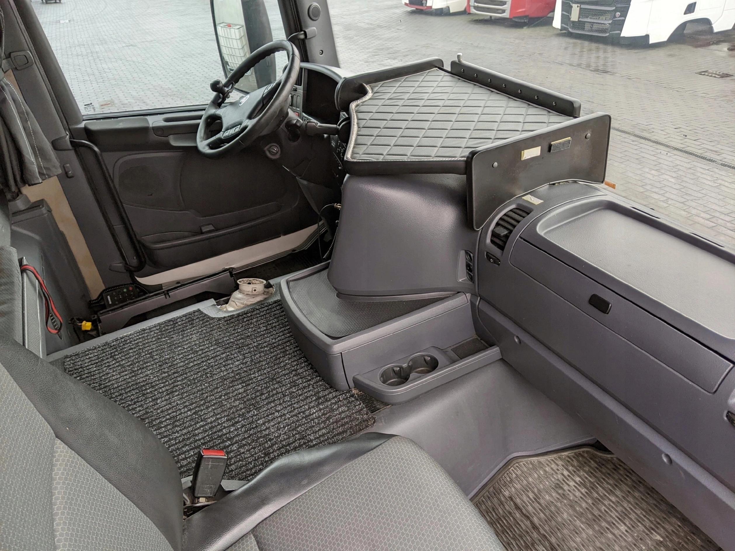 KABINA SCANIA G XPI 2011 ROK - obrazek 6