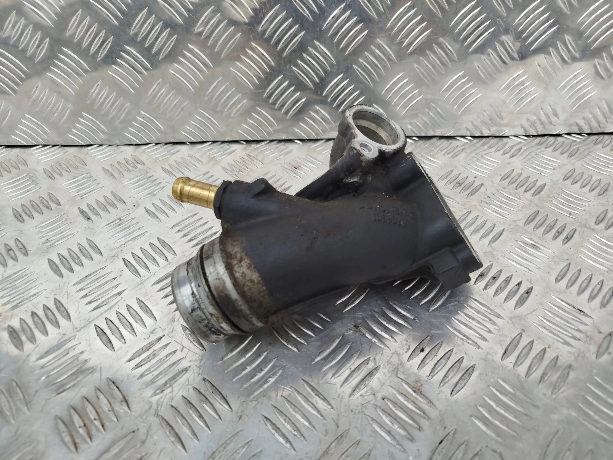 KRÓCIEC WODY SCANIA NTG LNG - obrazek 2