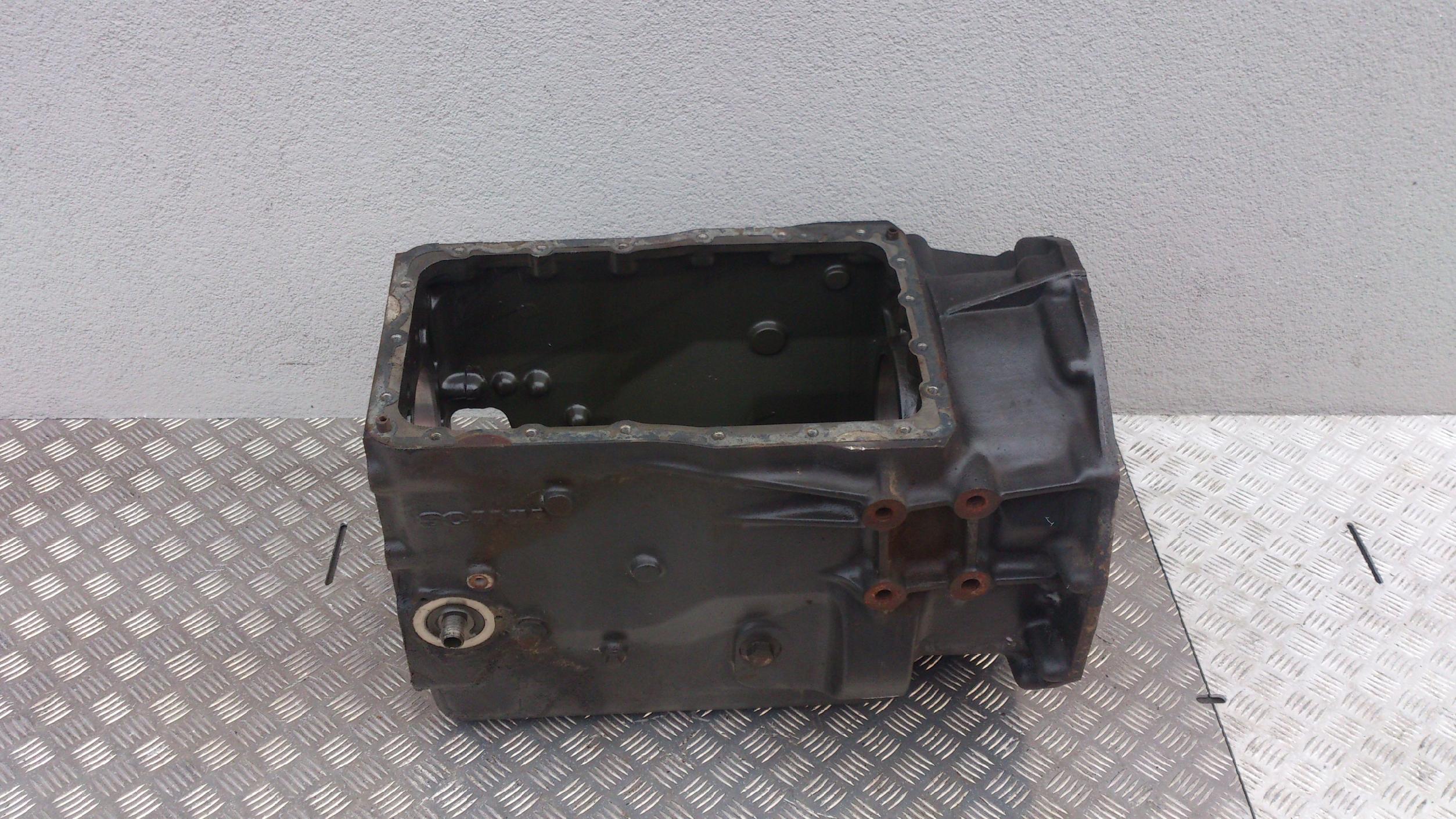 OBUDOWA SKRZYNI BIEGÓW ŚRODKOWA SCANIA - obrazek 2