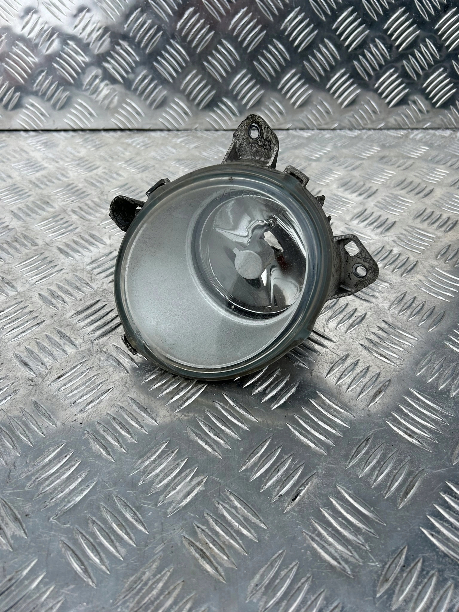 HALOGEN ŚWIATŁO PRZECIWMGŁOWE SCANIA R PRAWY