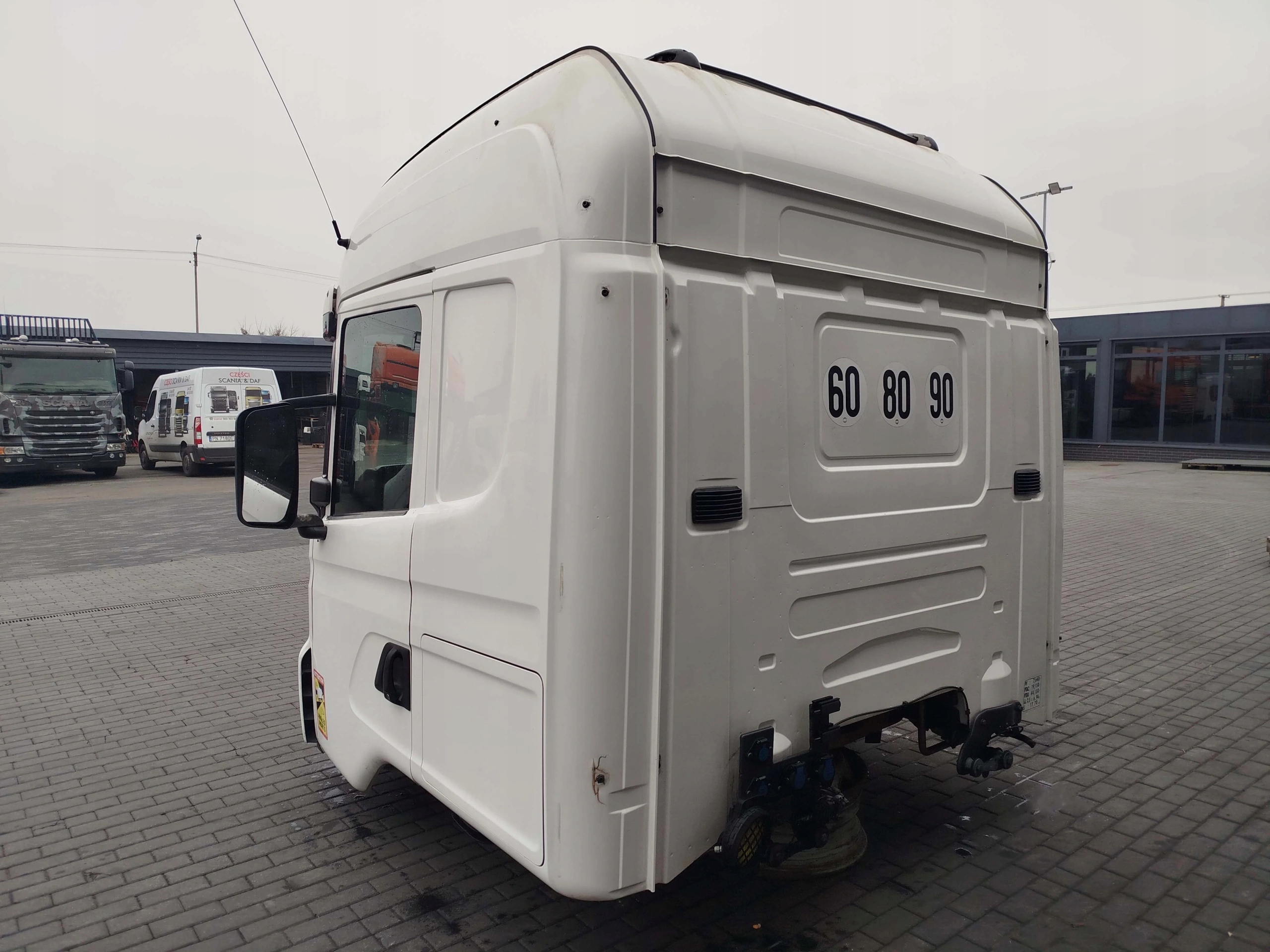 KABINA SCANIA R HPI HIGHLINE 2011 ROK - obrazek 5