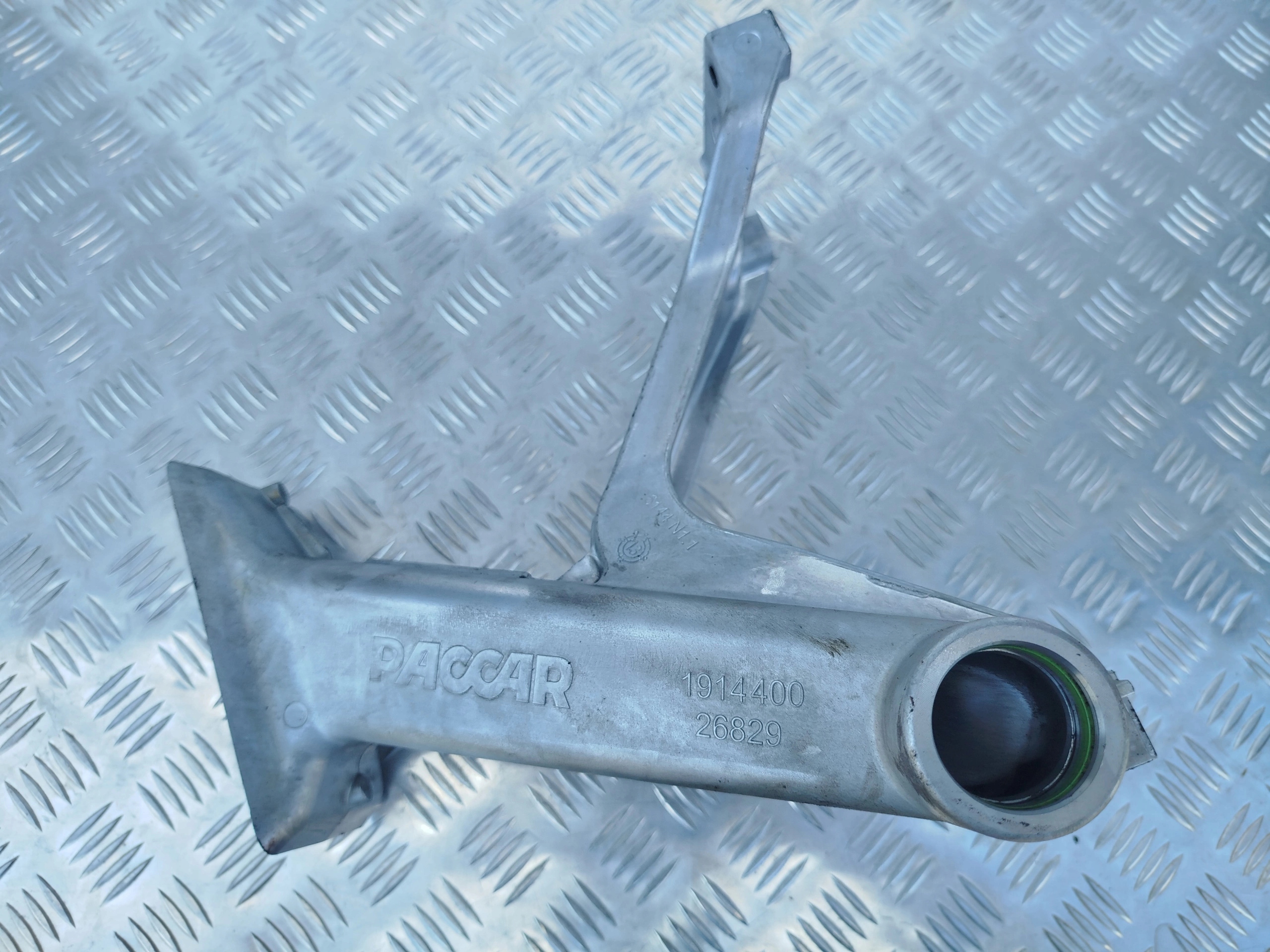 SMOK SSAK OLEJU DAF XF 106 - obrazek 4