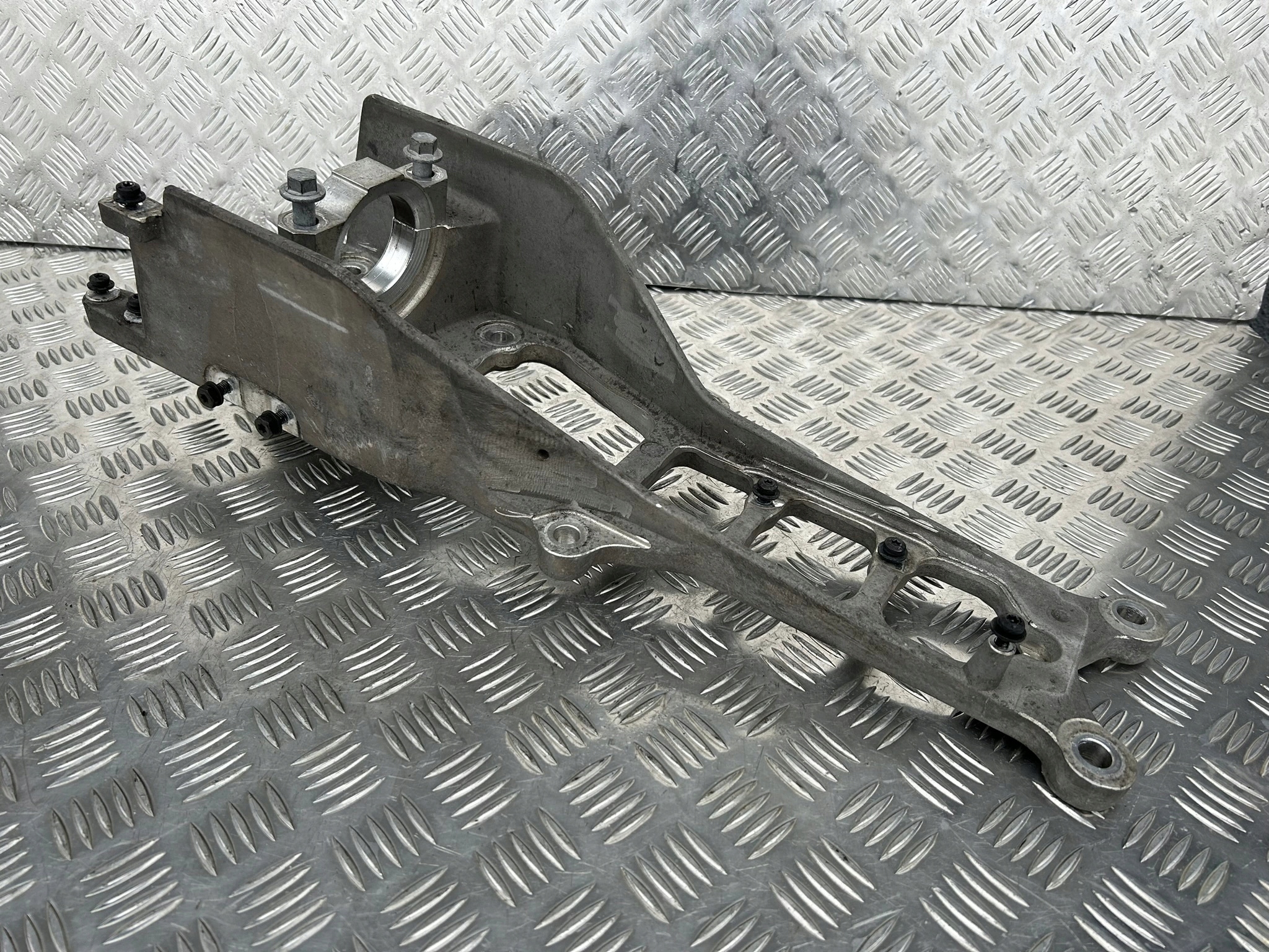 WSPORNIK MOCOWANIE PODUSZKI KABINY SCANIA R NTG - obrazek 5