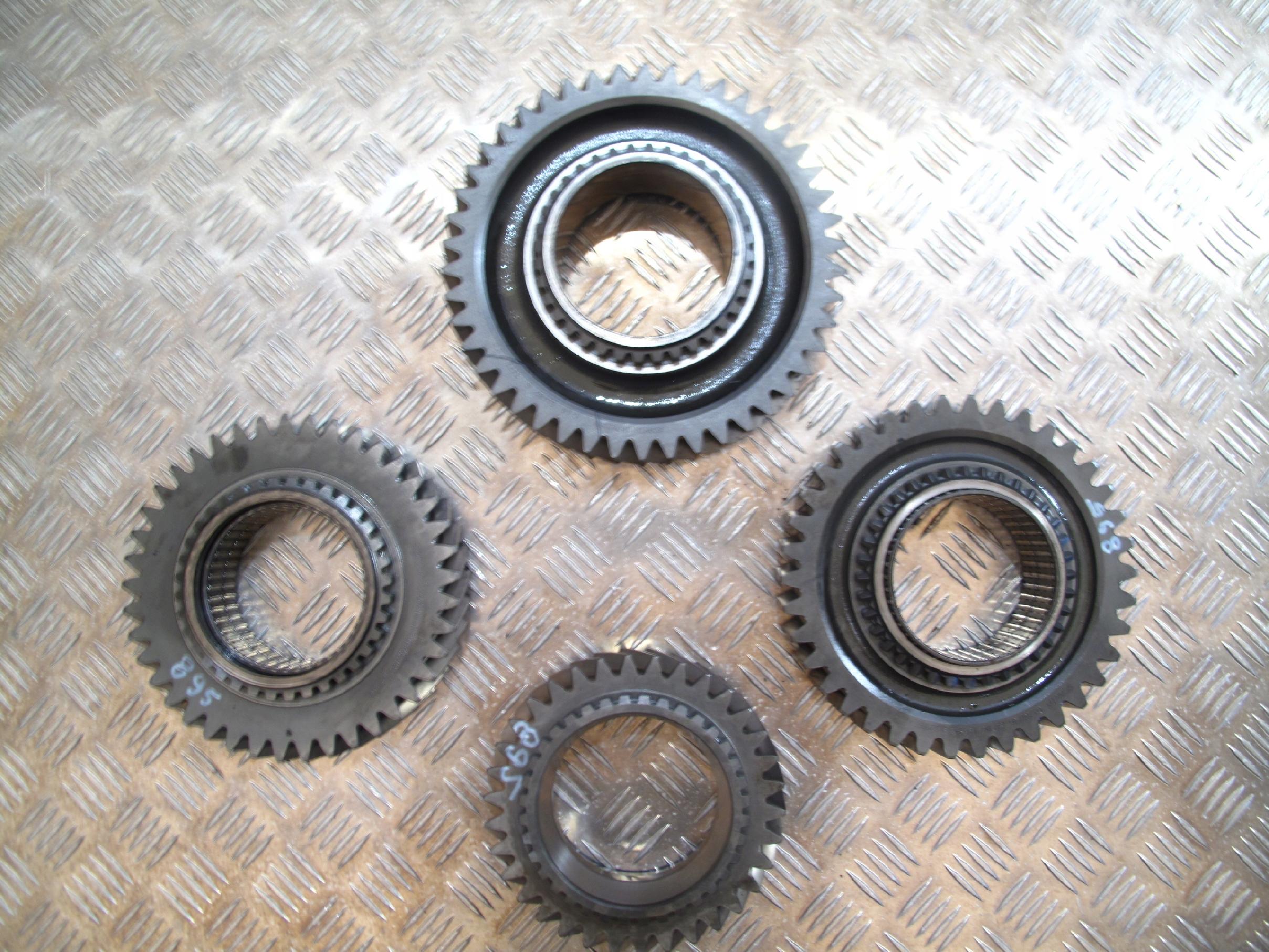 TRYBY WAŁKA GÓRNEGO SKRZYNIA GRS 895 905 SCANIA - obrazek 2