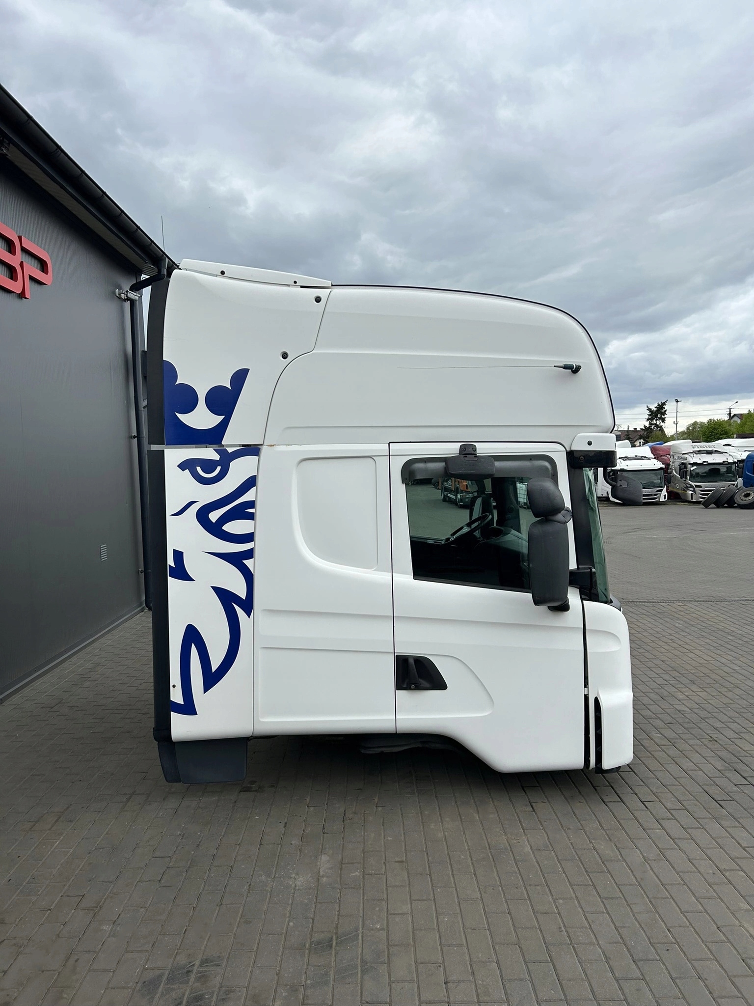 KABINA SCANIA CR19 TOPLINE HPI 2011 ROK - obrazek 5