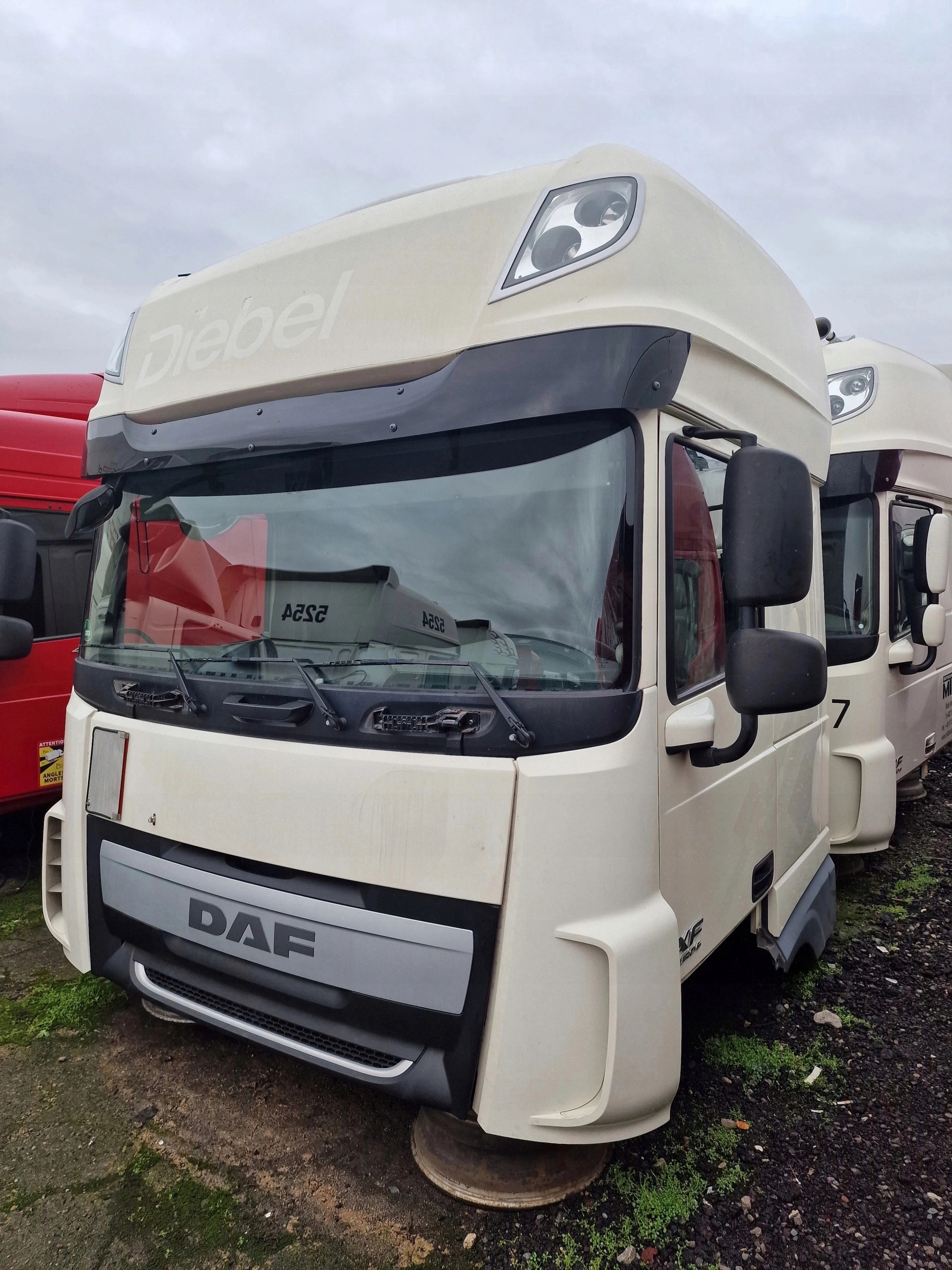 KABINA DAF XF 106 2016 ROK SUPER SPACE CAB - obrazek 2