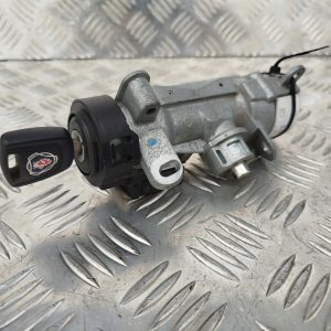 STACYJKA Z KLUCZYKIEM IMMOBILIZER Z KODAMI SCANIA NTG