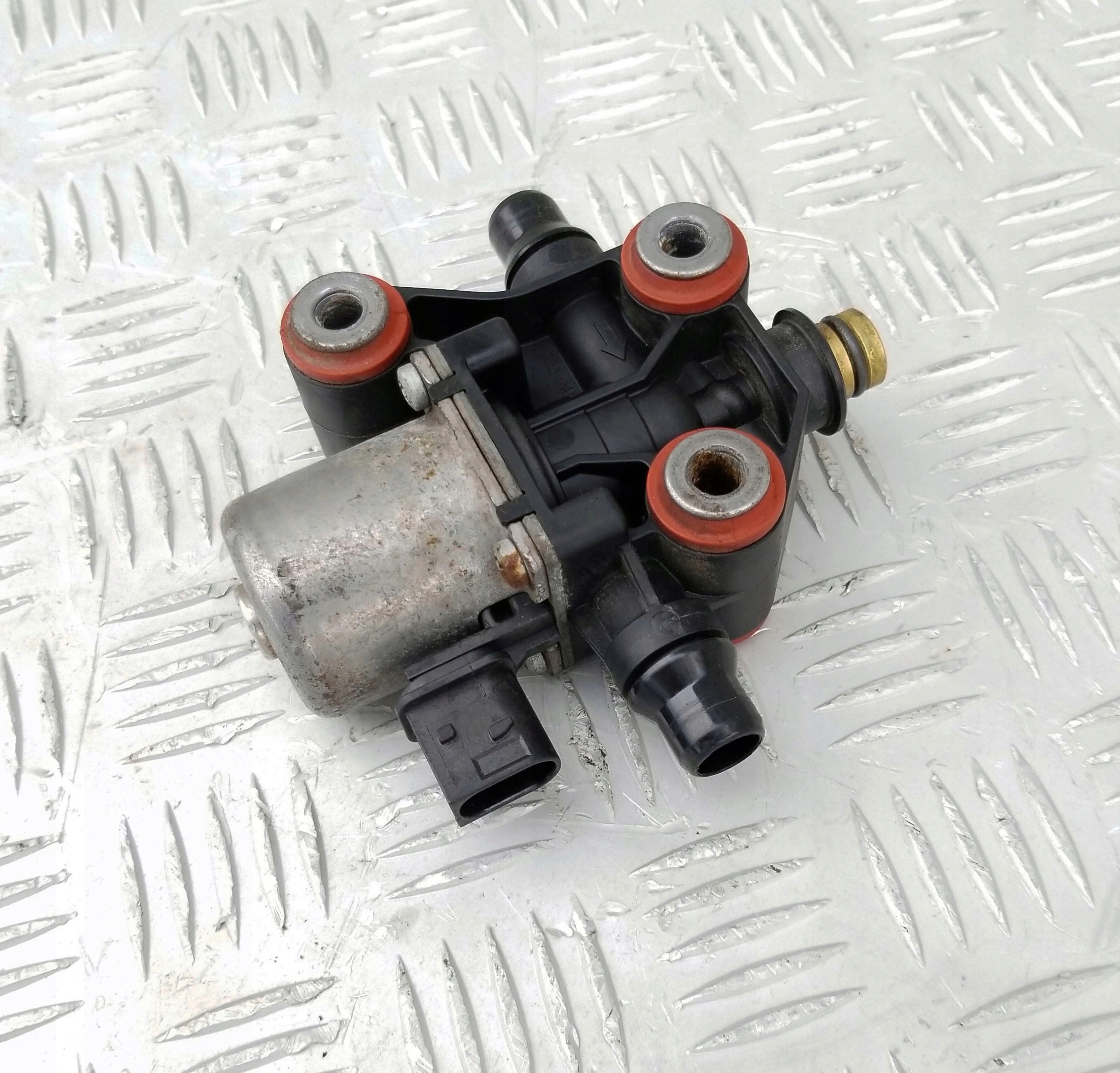 DAF XF 106 EURO 6 PODGRZEWACZ ZAWÓR ADBLUE - obrazek 3