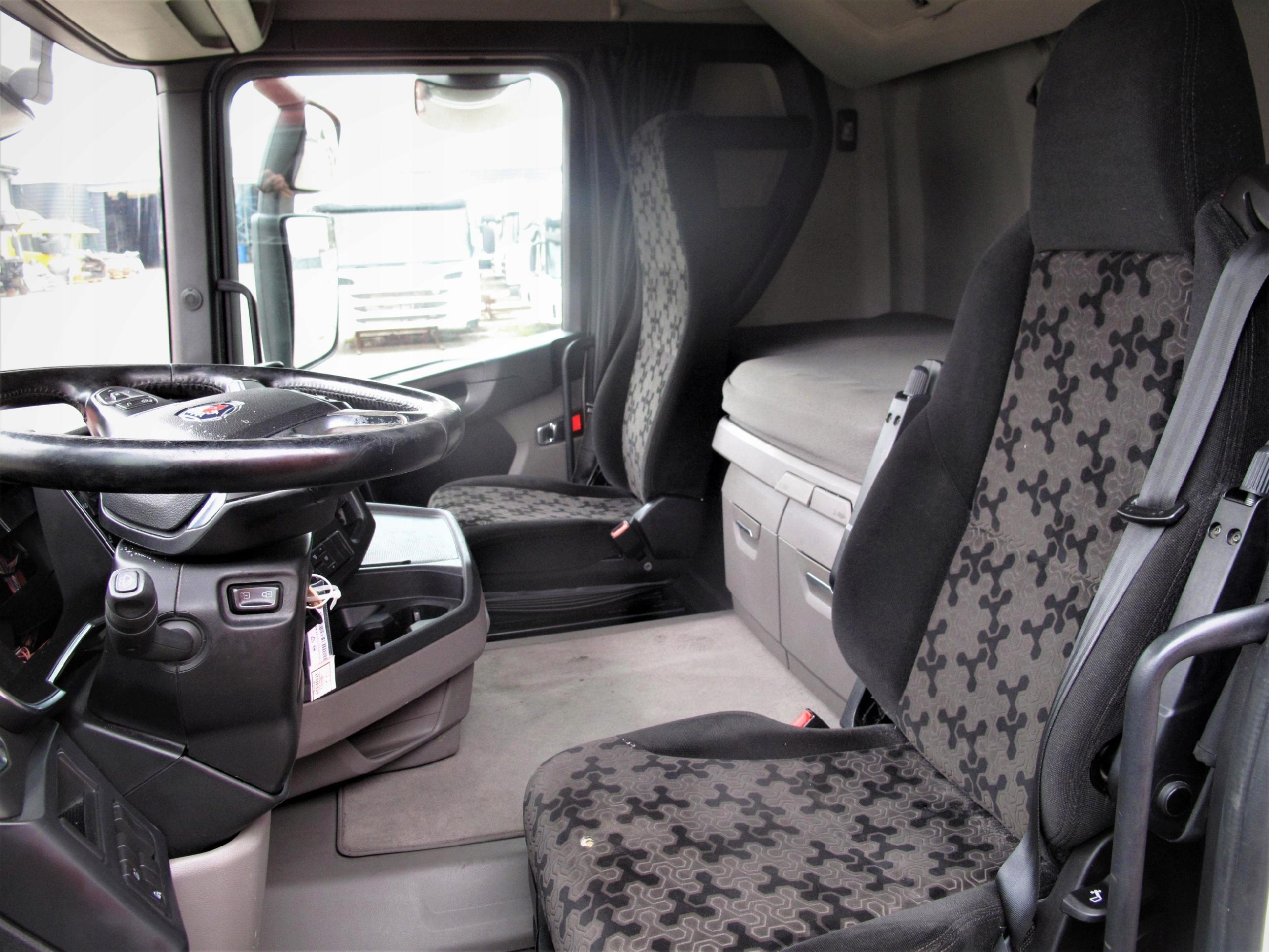 KOMPLETNY ŚRODEK SCANIA R S - obrazek 2