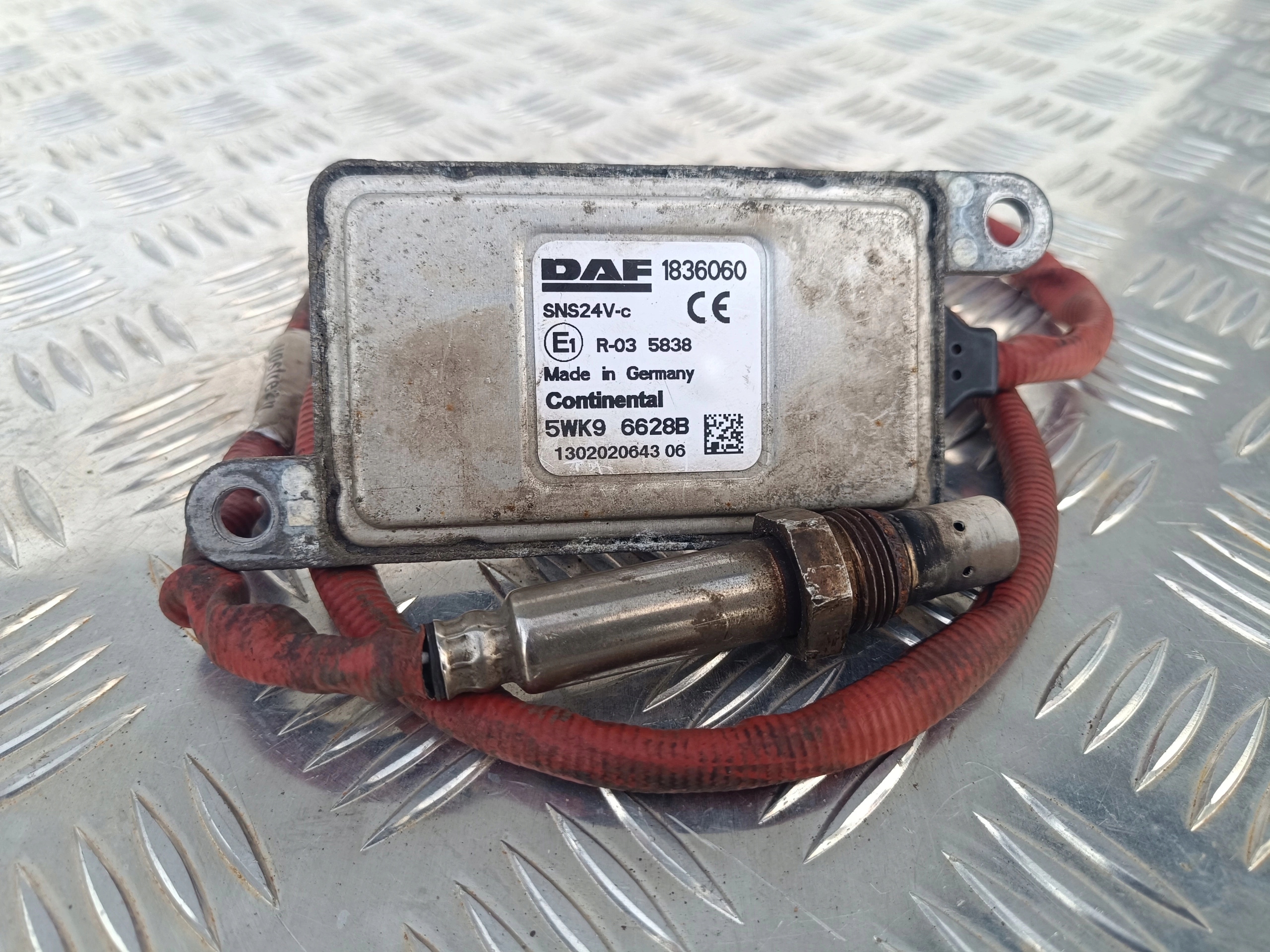 CZUJNIK NOX DAF 105 PRZED KATALIZATOREM