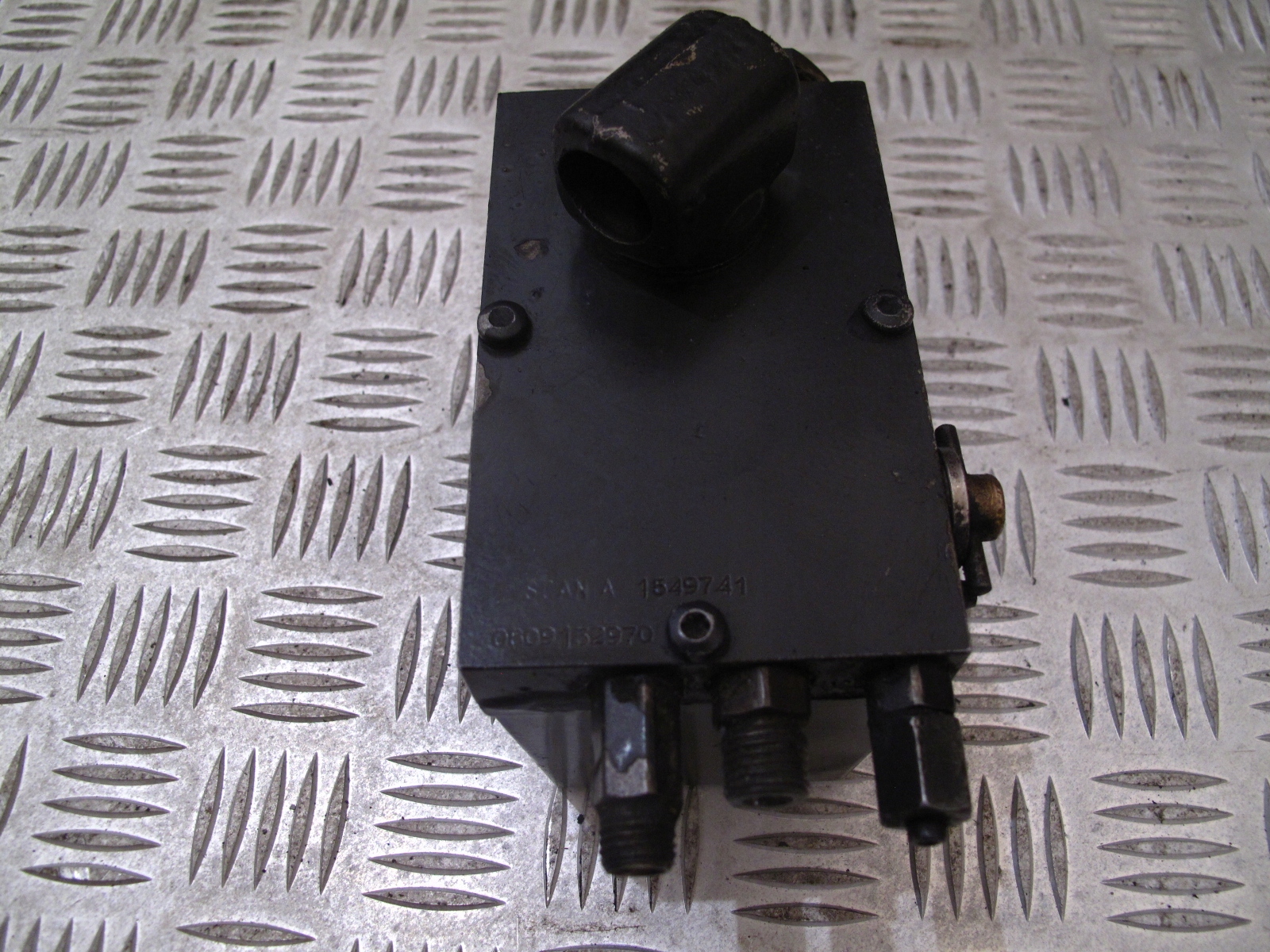 POMPKA PODNOSZENIA WYWROTU KABINY SCANIA R - obrazek 3