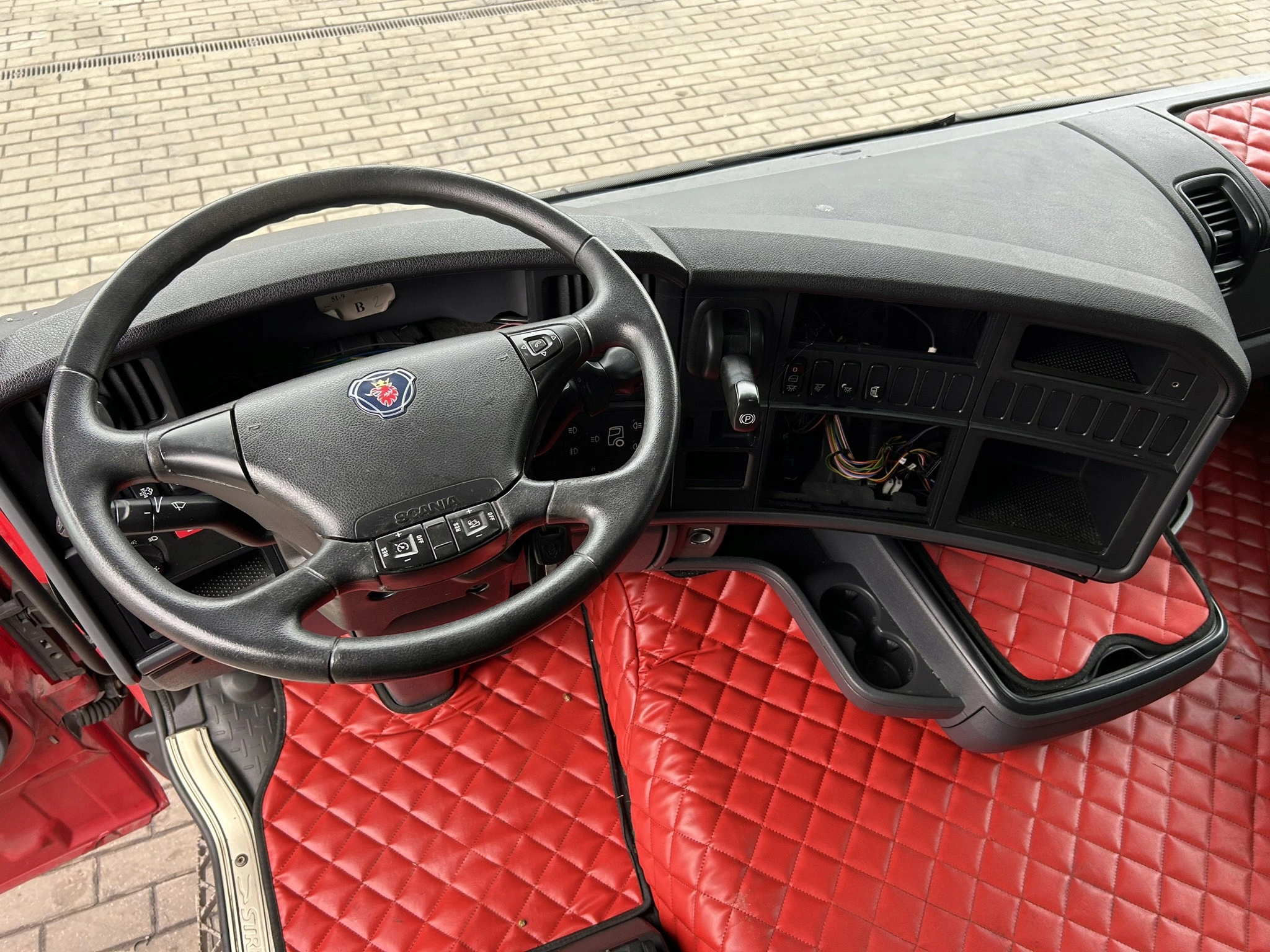 KABINA SCANIA CR19 TOPLINE XPI 2015 R - obrazek 8