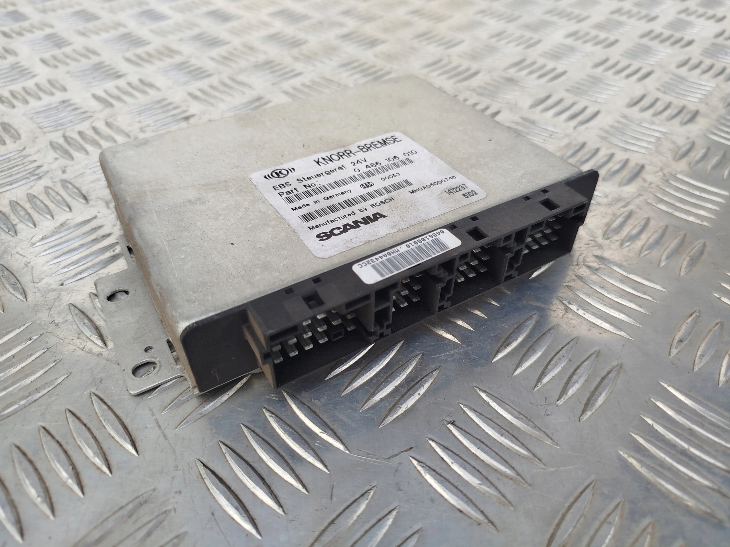 STEROWNIK EBS SCANIA 4 1412237 - obrazek 2