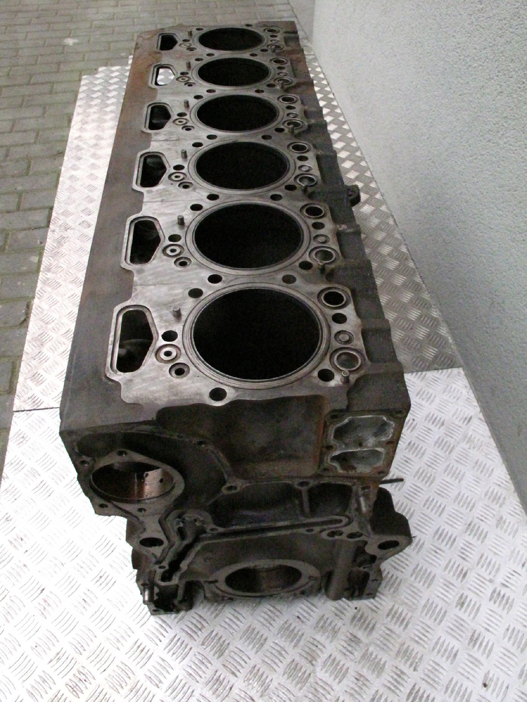 BLOK SILNIKA SCANIA R440 PDE EURO 5 - obrazek 4