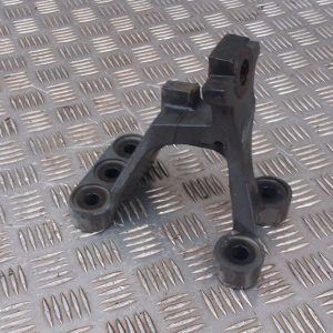 ŁAPA MOCOWANIE WSPORNIK SILNIKA DAF XF 106