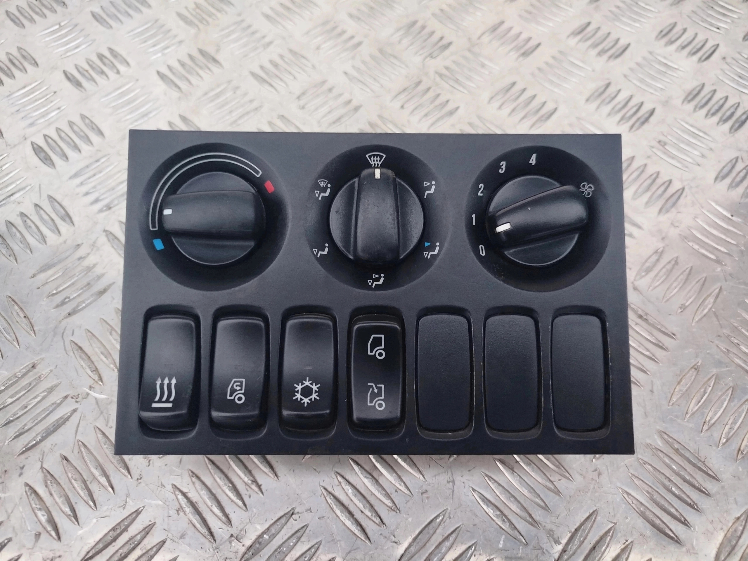 PANEL OGRZEWANIA KLIMATYZACJI MANUAL SCANIA R - obrazek 2