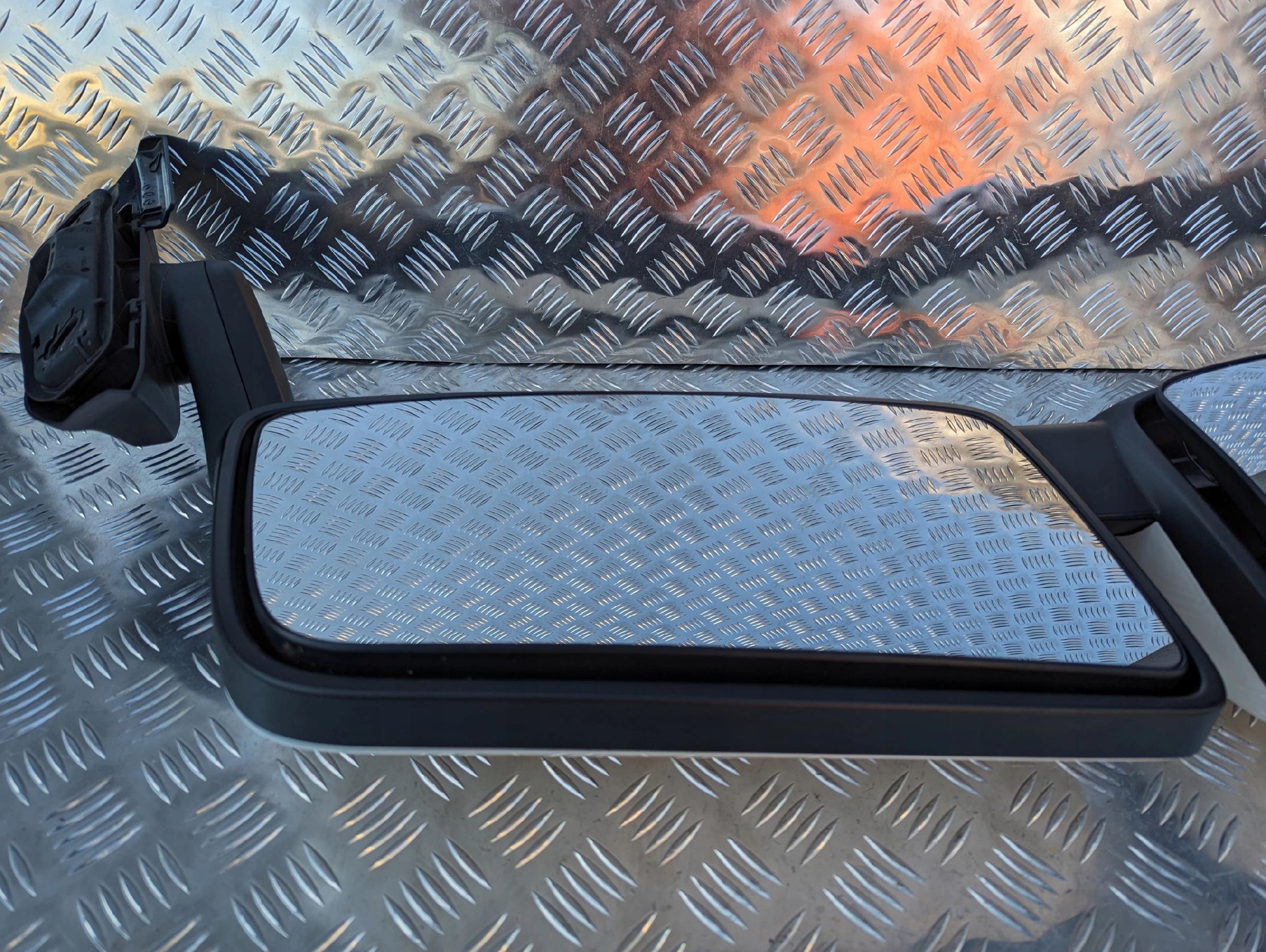 LUSTERKO PRAWE SCANIA R S NTG - obrazek 4