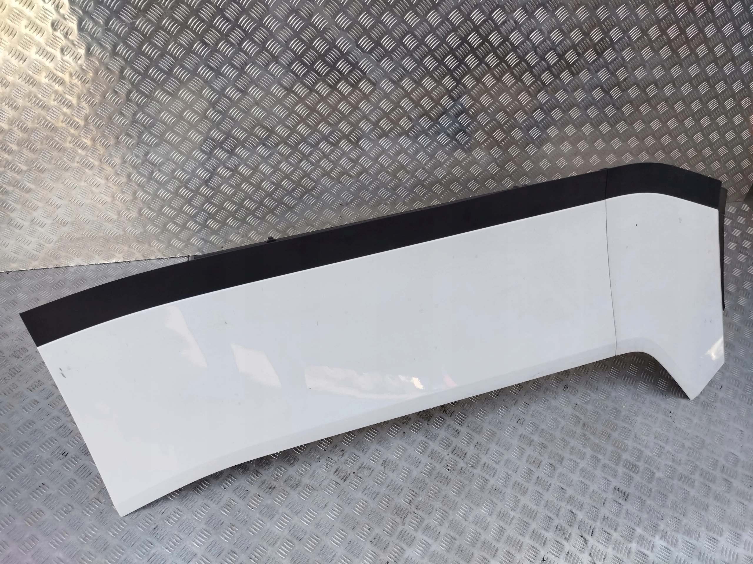 SPOJLER OWIEWKA ZAKABINOWA LEWY PION SCANIA G NTG - obrazek 3