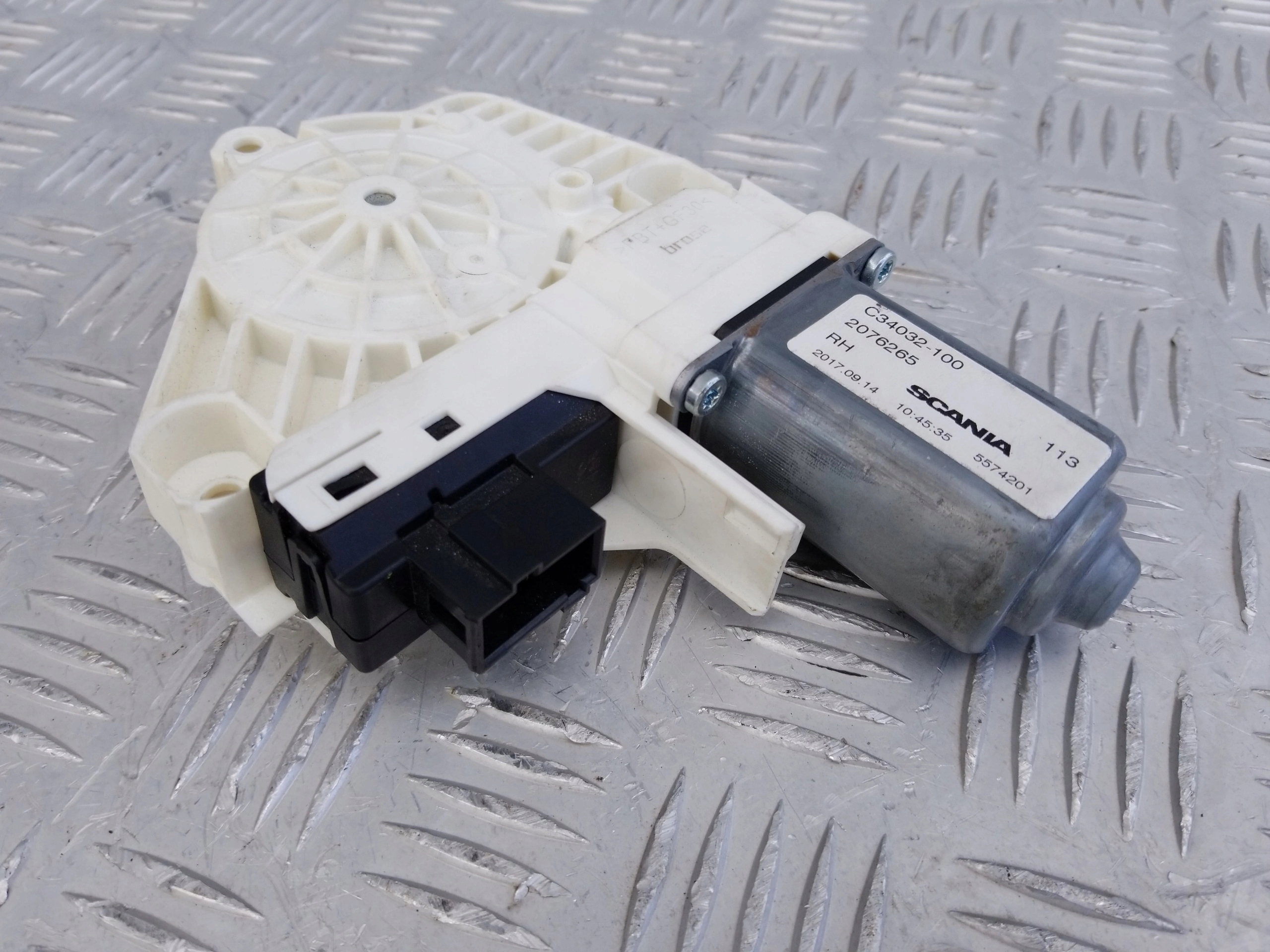 SILNICZEK SIŁOWNIK PODNOSZENIA SZYBY PRAWY SCANIA R - obrazek 16