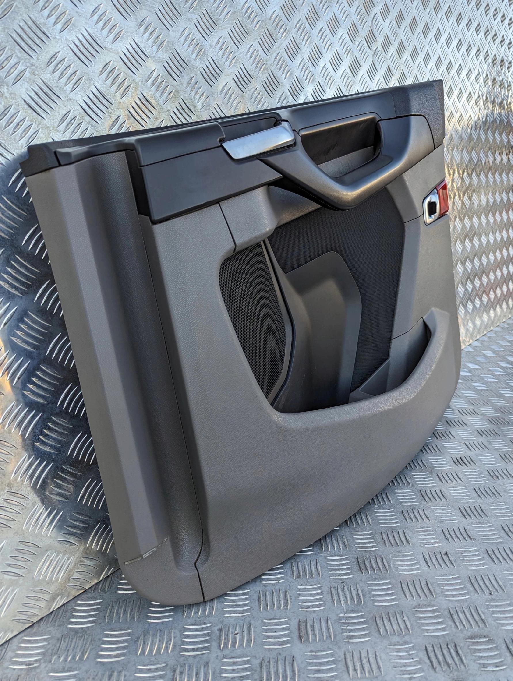 TAPICERKA BOCZNA BOCZEK DRZWI PRAWY SCANIA S NTG - obrazek 2