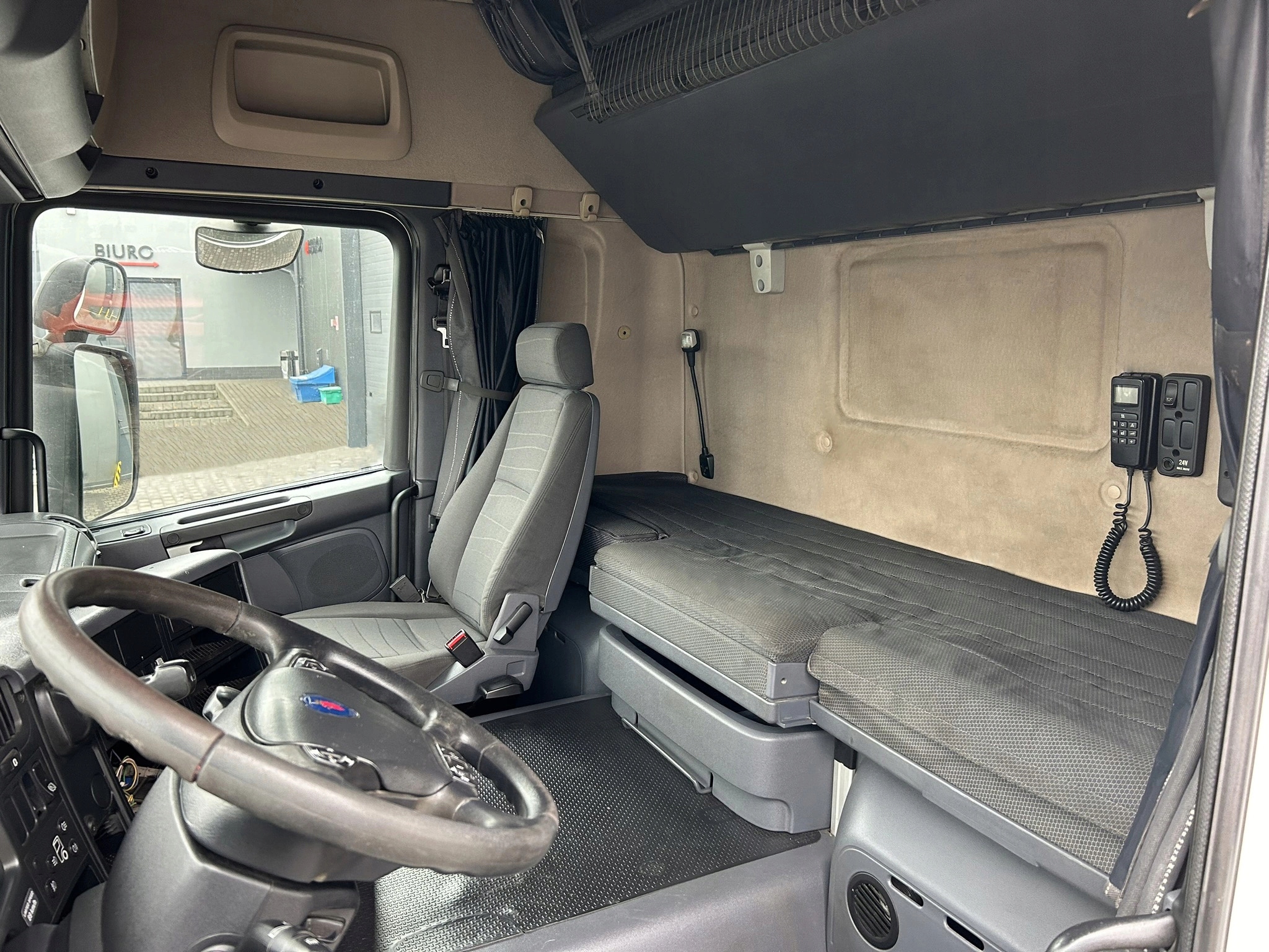 KABINA SCANIA CG19 HIGHLINE XPI - obrazek 7