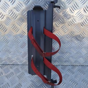 WSPORNIK UCHWYT GAŚNICY SCANIA STREAMLINE