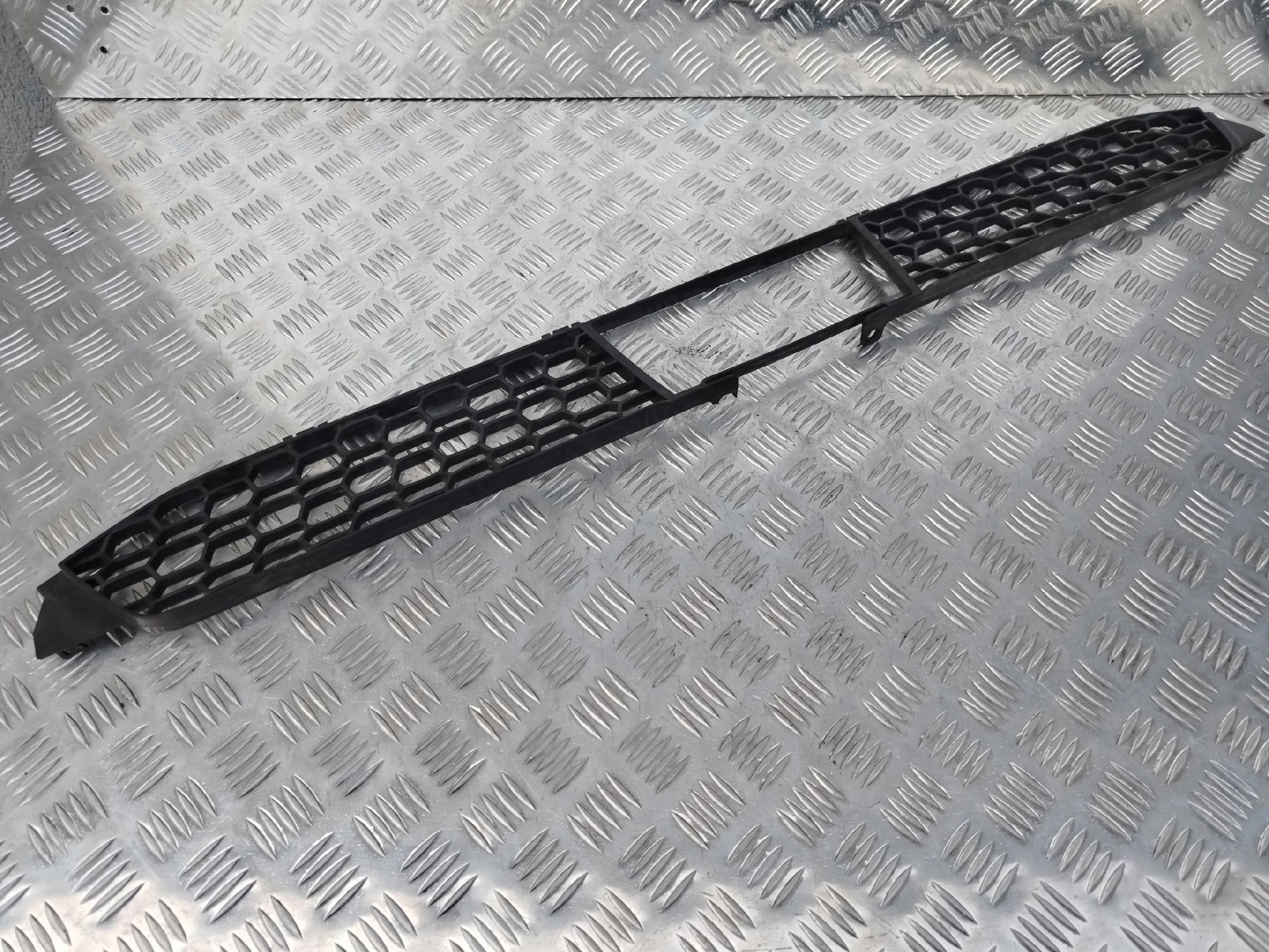 SIATKA POSZYCIA ZDERZAKA SCANIA NTG - obrazek 2